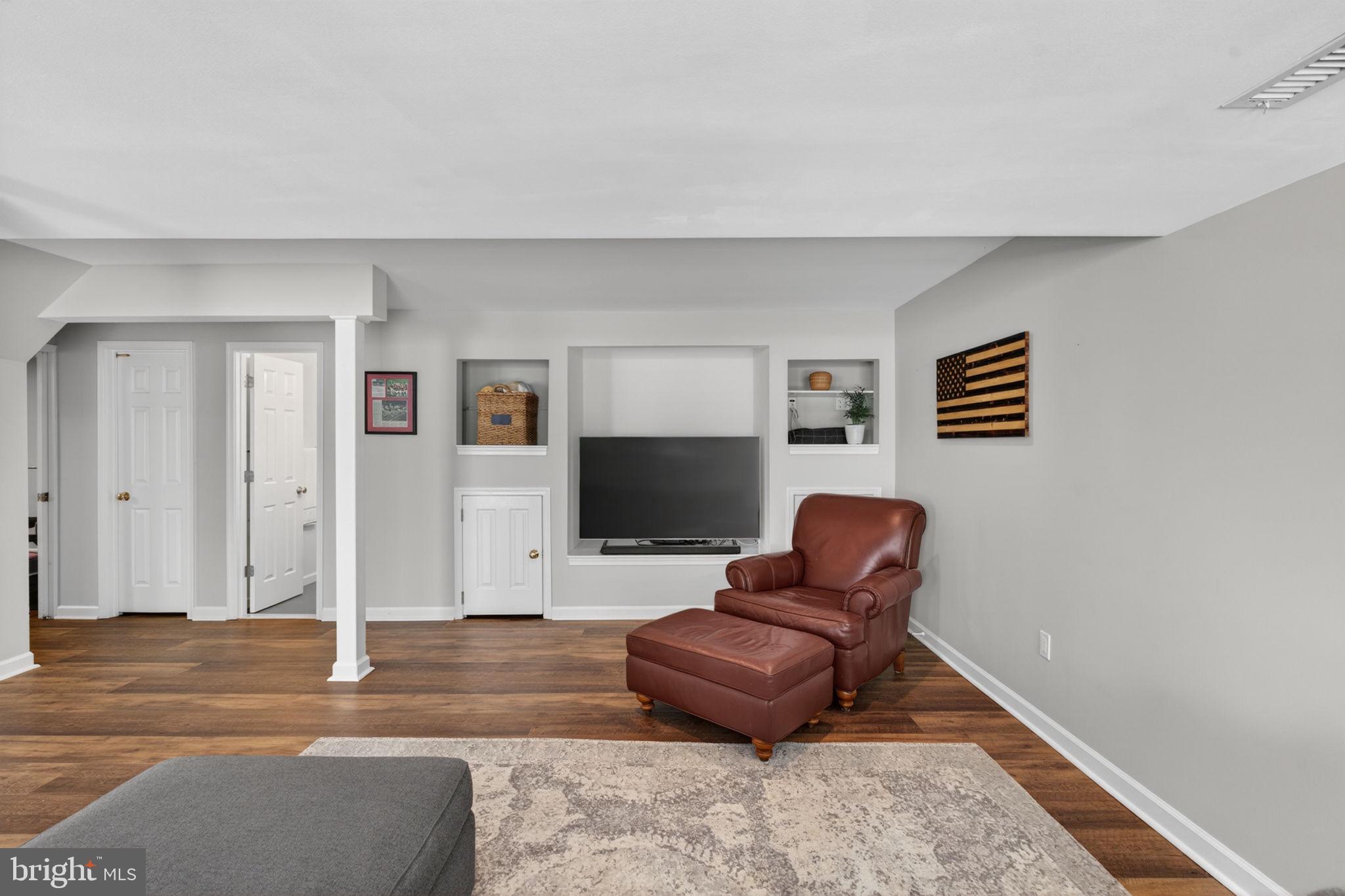 CAMERON MILL - Residential