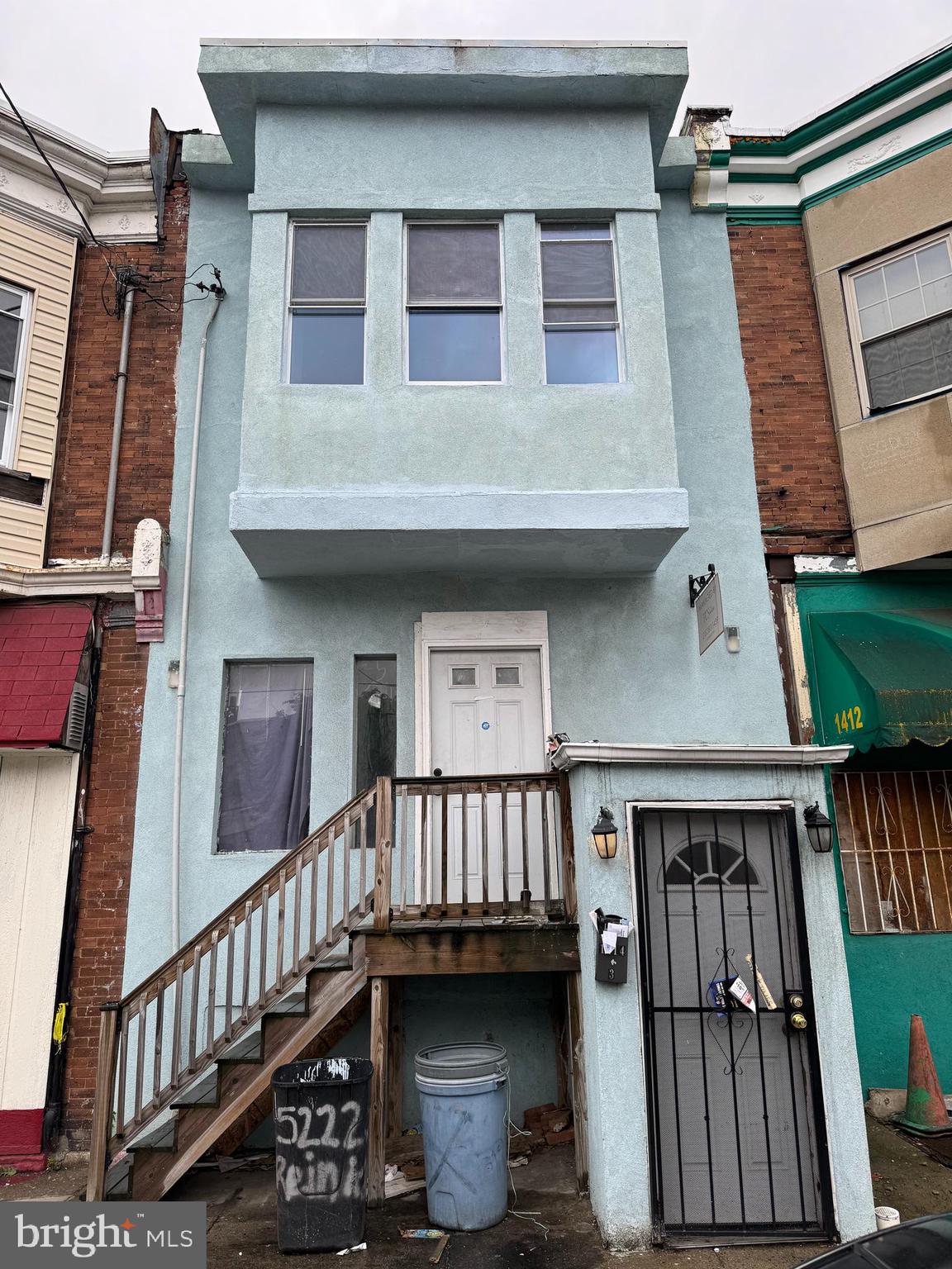 Introducing a prime investment opportunity at 1414 S 52nd St, situated in the vibrant Southwest neighborhood, close to Baltimore Ave. This freshly rehabbed triplex is an ideal acquisition for anyone looking to expand their rental portfolio. The property features two 1-bedroom units and a more spacious 2-bedroom apartment, each boasting recent updates and laundry hookups to enhance tenant convenience.

Unit 1, currently rented for almost $1,000 per month, and the potential to maximize returns with the basement and 2nd unit. Each apartment showcases modern finishes, ensuring attractiveness to prospective tenants and reducing turnover.

Don't miss out on this superb investment in a sought-after location, perfect for capitalizing on the area's continuous growth and demand.