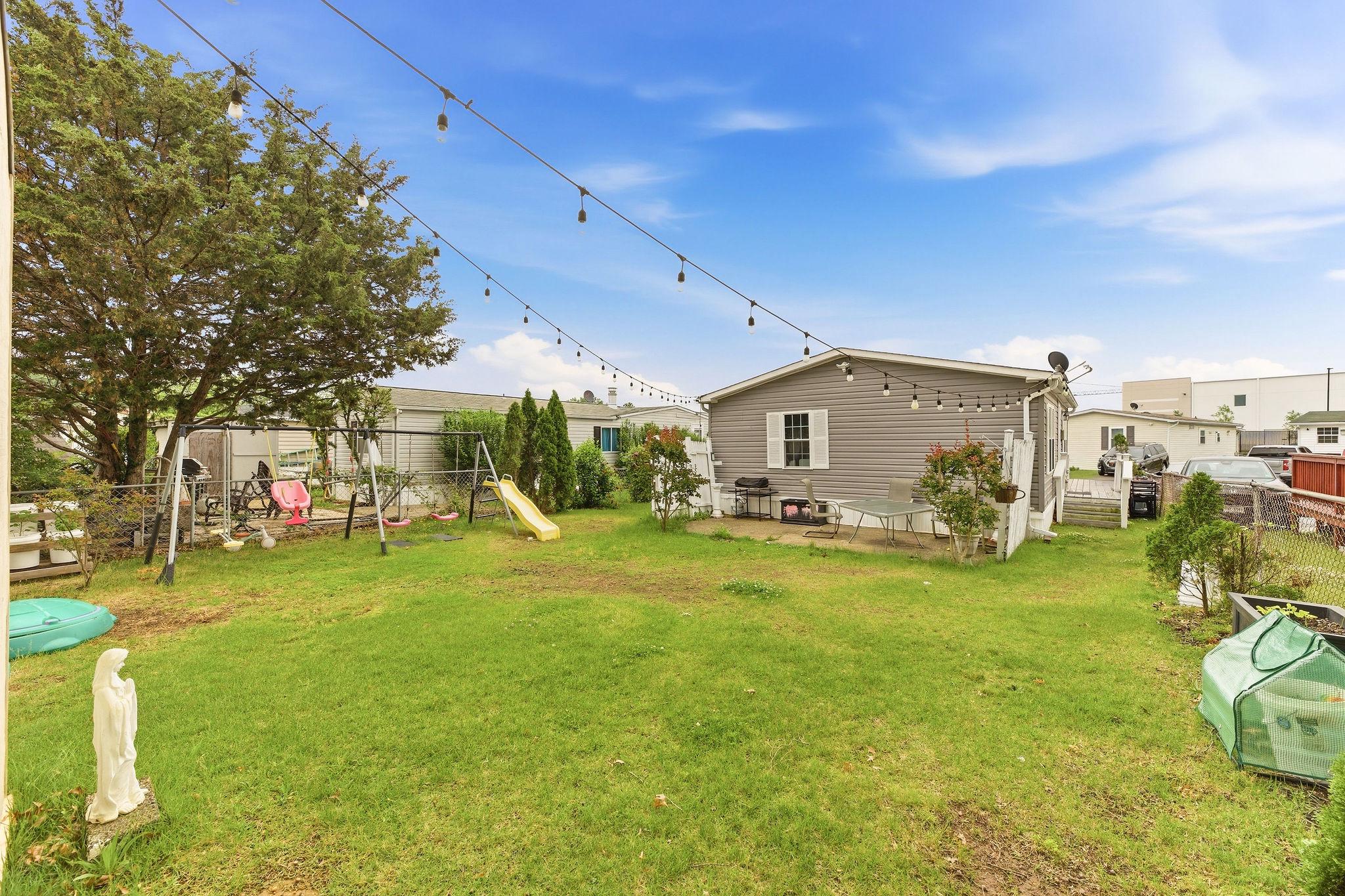 FLOWER VILLAGE - Residential