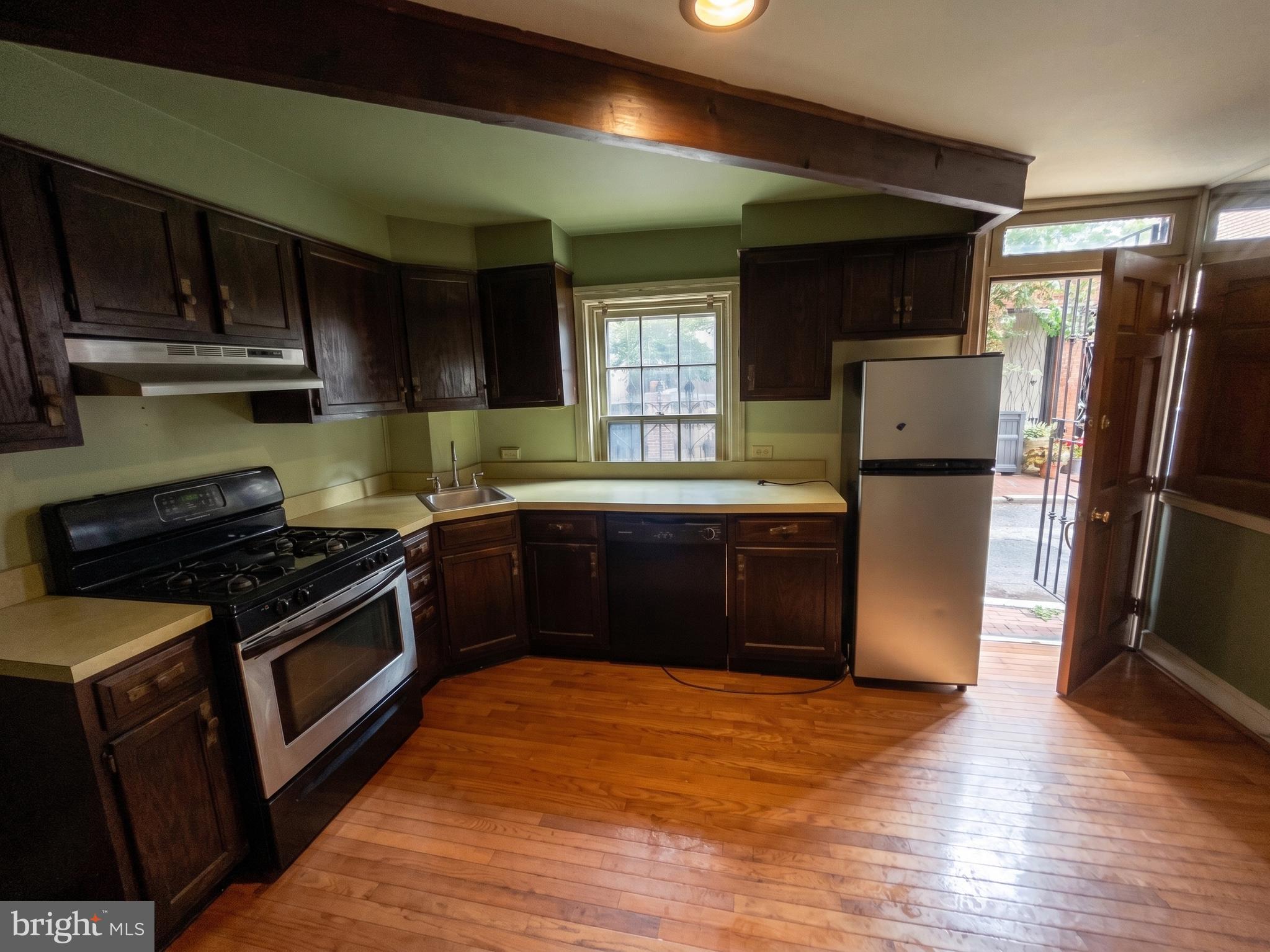WASHINGTON SQ WEST - Residential
