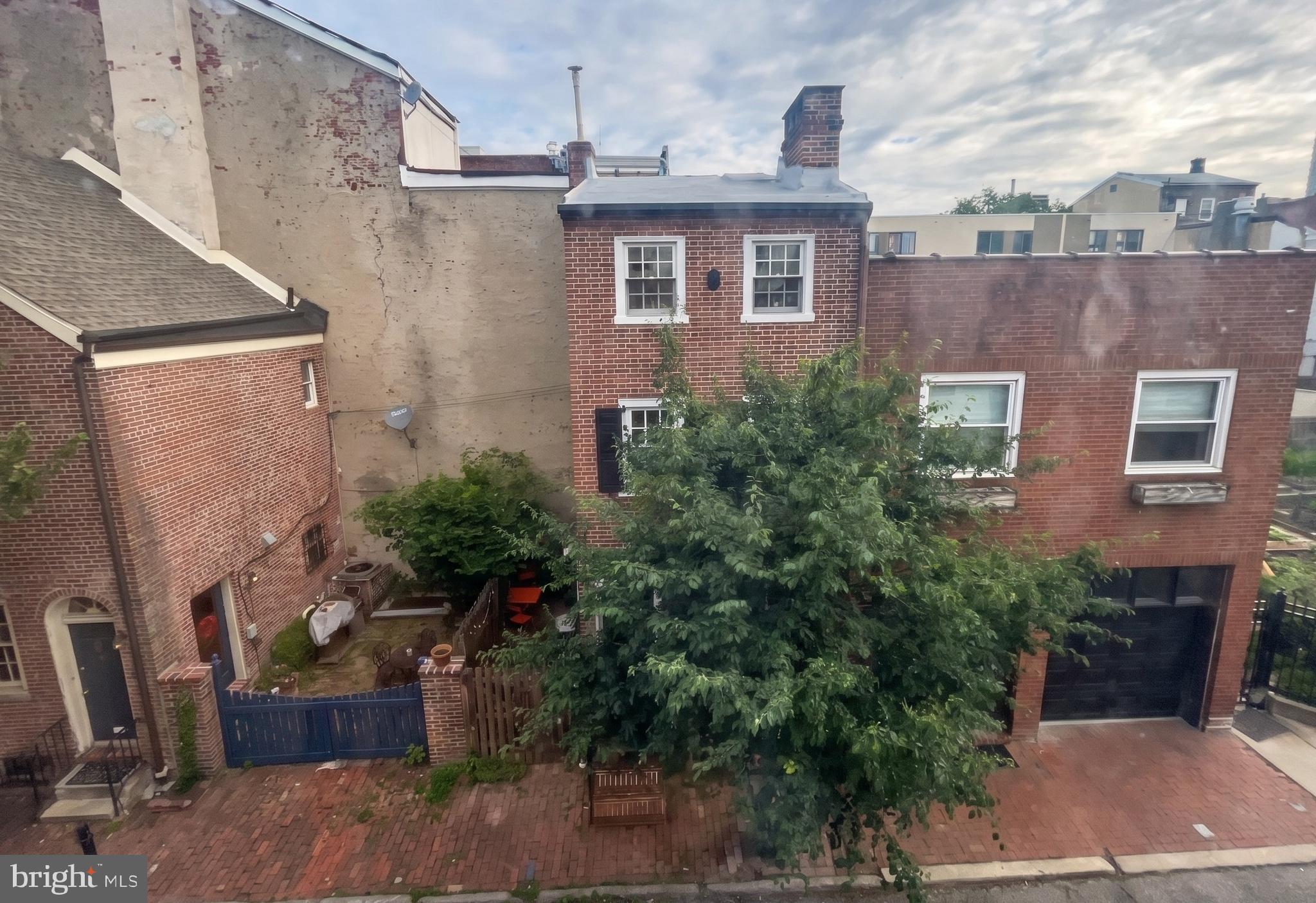 WASHINGTON SQ WEST - Residential