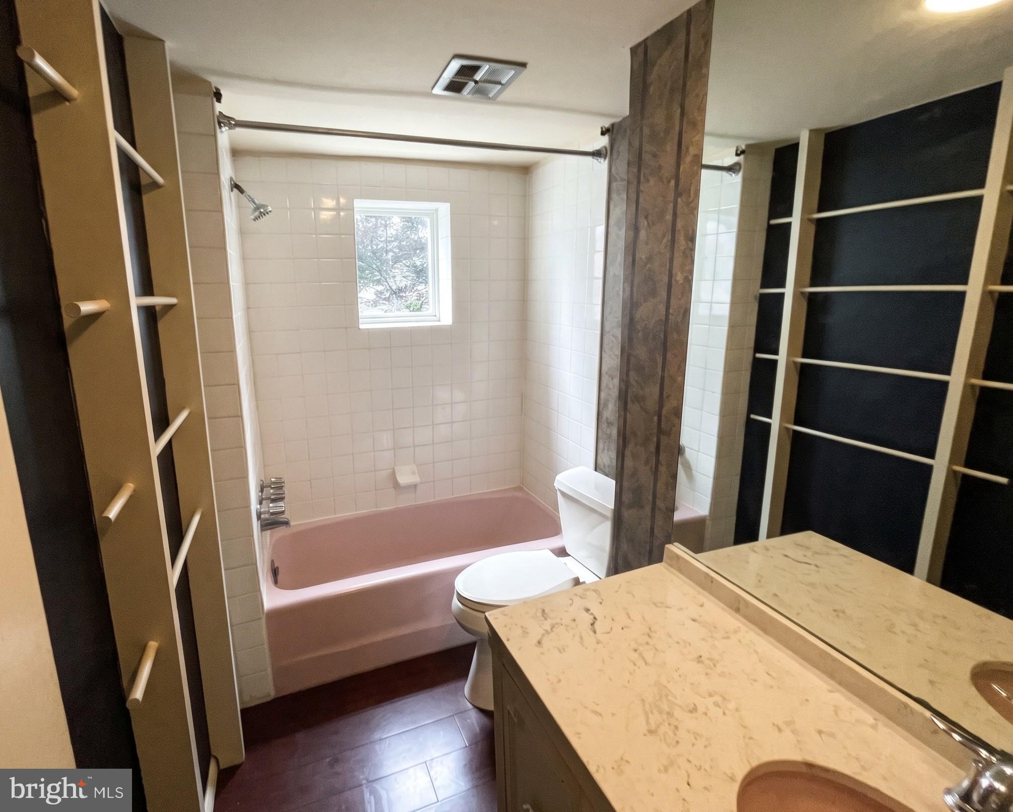 WASHINGTON SQ WEST - Residential