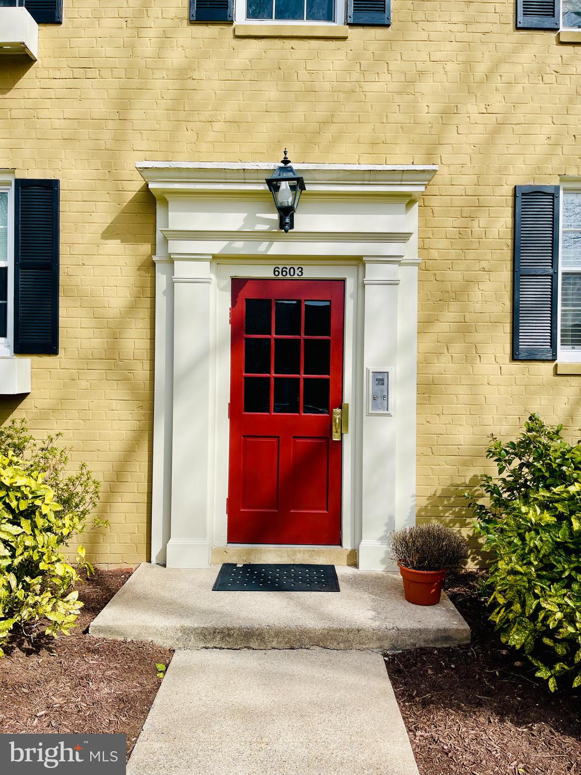 BELLE VIEW - Residential Lease