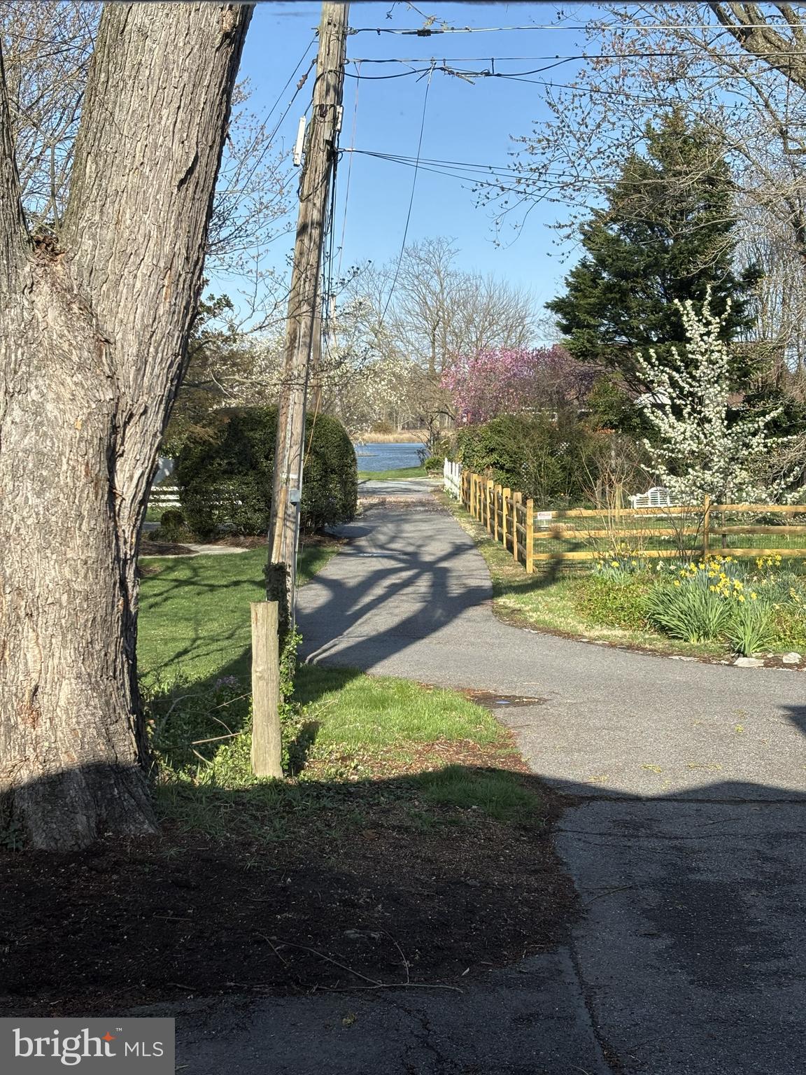 GALESVILLE - Residential