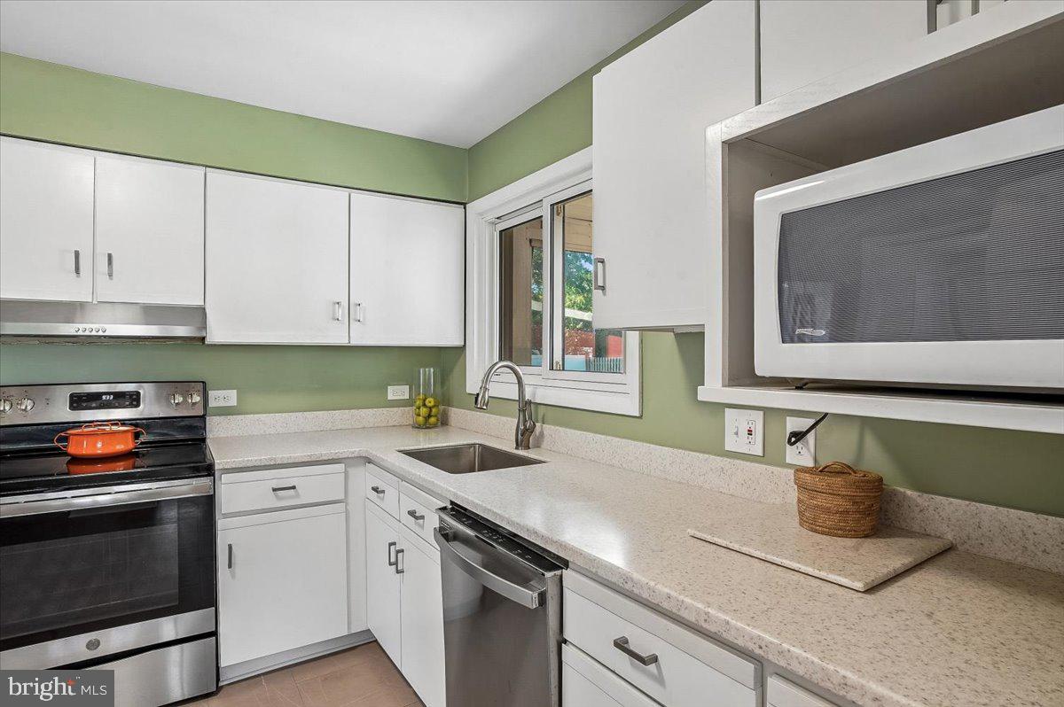 GALESVILLE - Residential