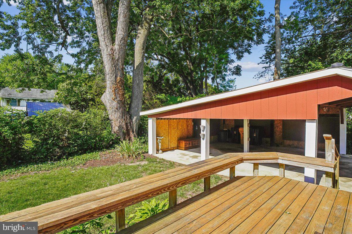 GALESVILLE - Residential