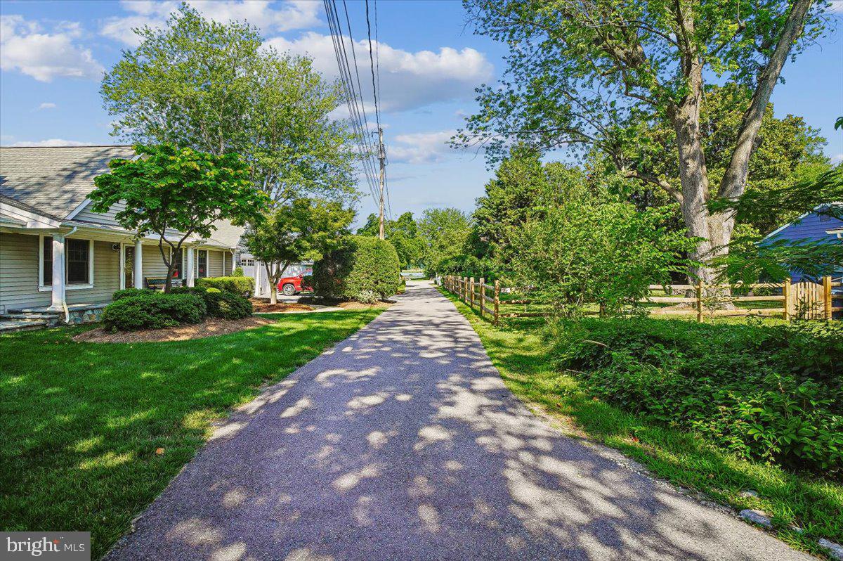 GALESVILLE - Residential