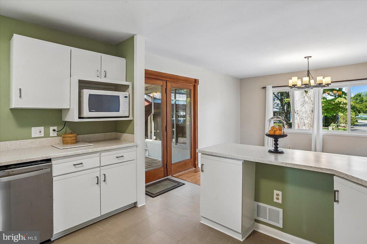 GALESVILLE - Residential
