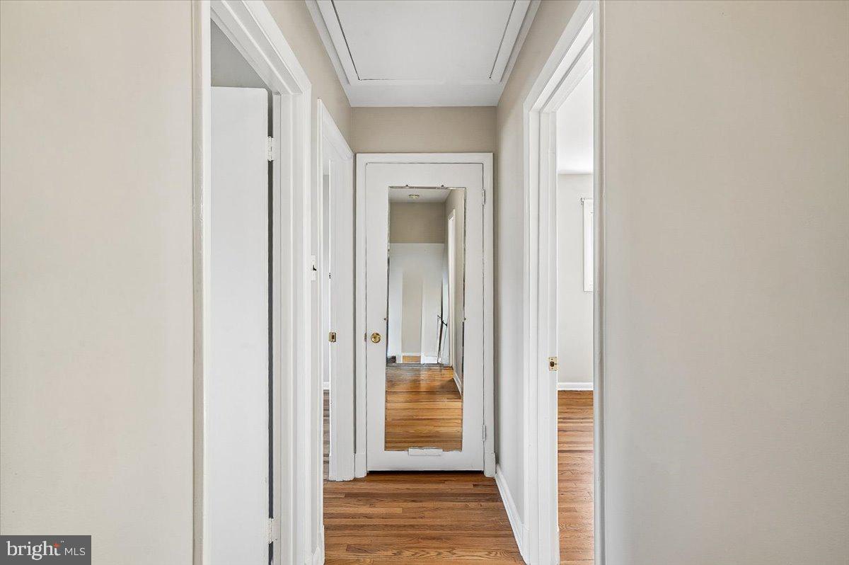 GALESVILLE - Residential
