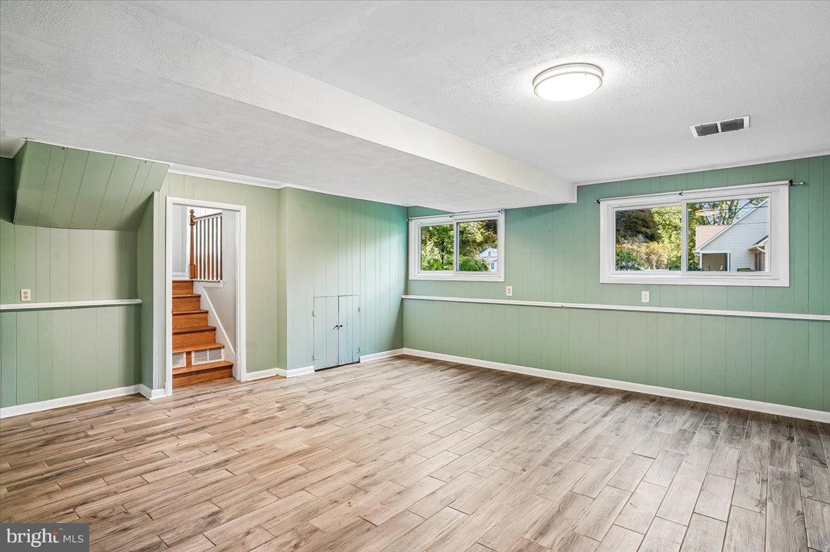 GALESVILLE - Residential