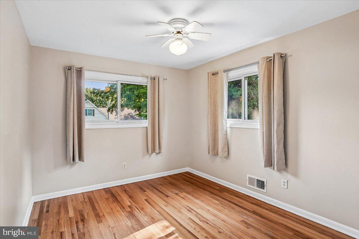 GALESVILLE - Residential