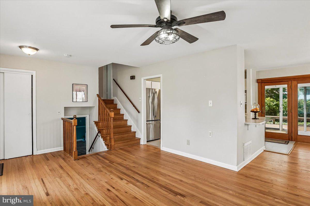 GALESVILLE - Residential