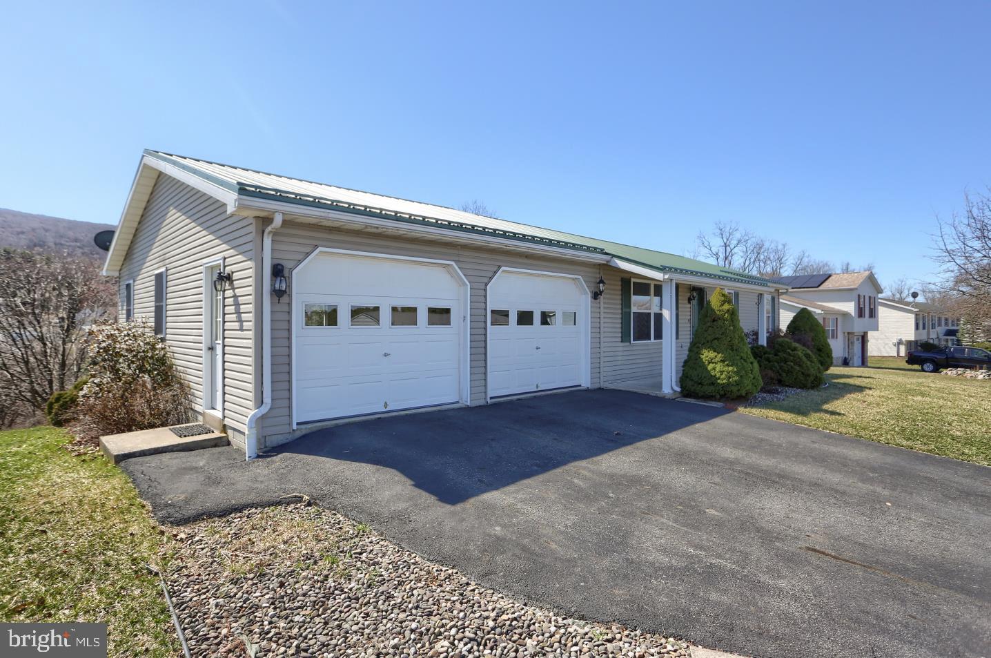 PINE ACRES - Residential