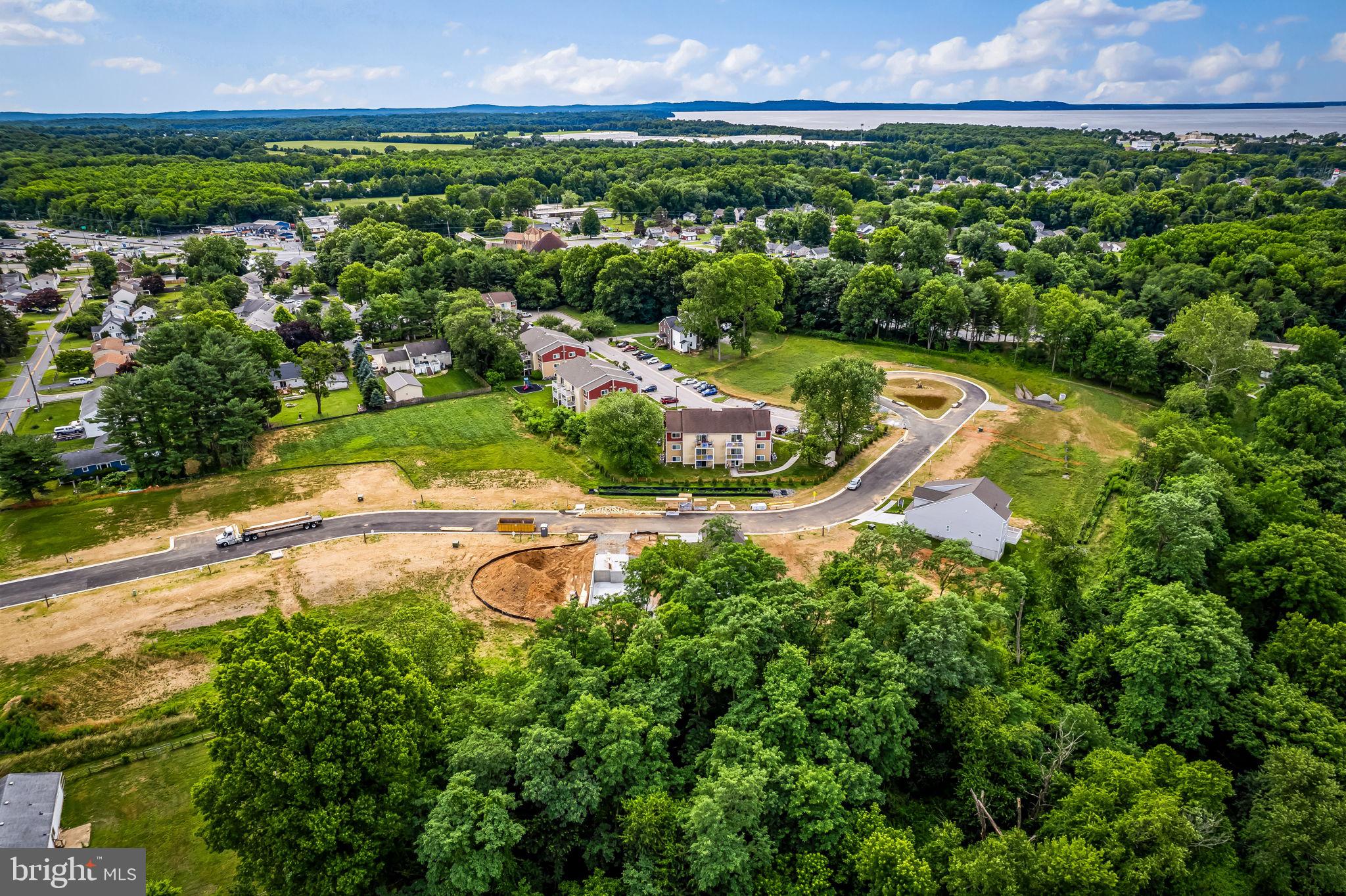 RICHMOND HILLS - Residential