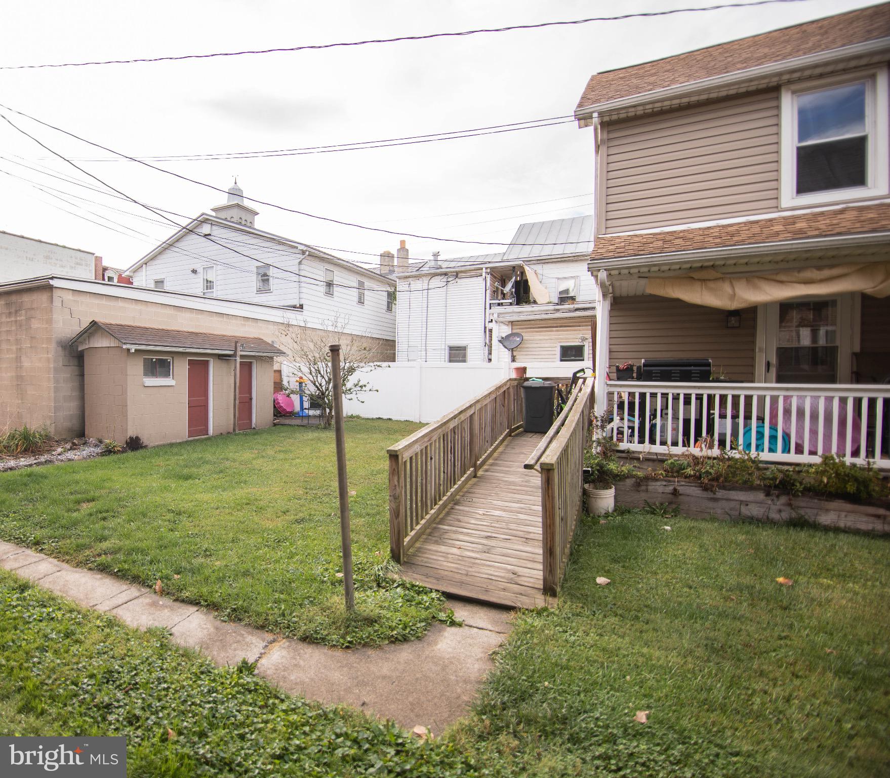 NEWPORT - Residential