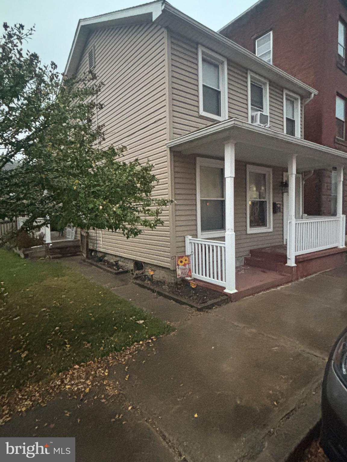 NEWPORT - Residential