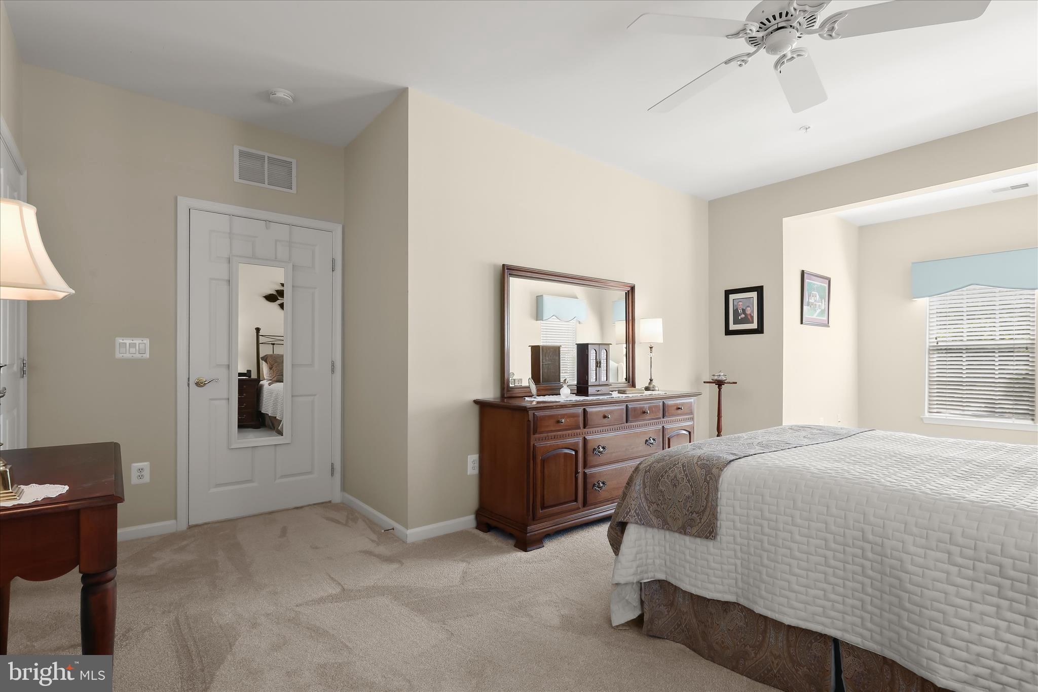 HEARTHSTONE AT VILLAGE CREST CONDOMINIUMS - Residential