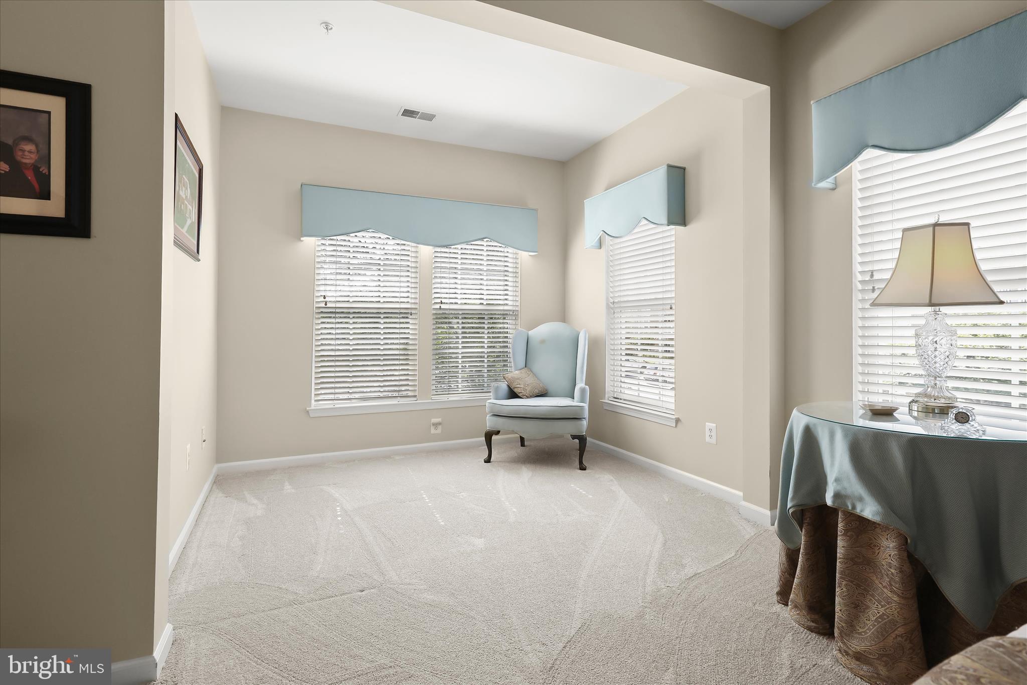 HEARTHSTONE AT VILLAGE CREST CONDOMINIUMS - Residential