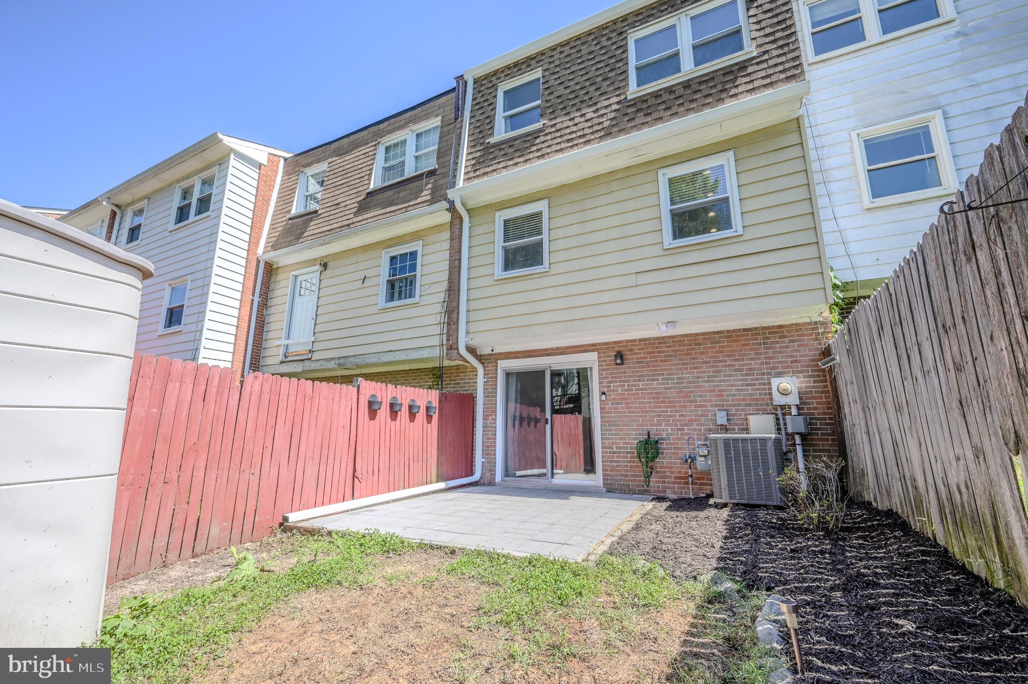 DALE CITY - Residential