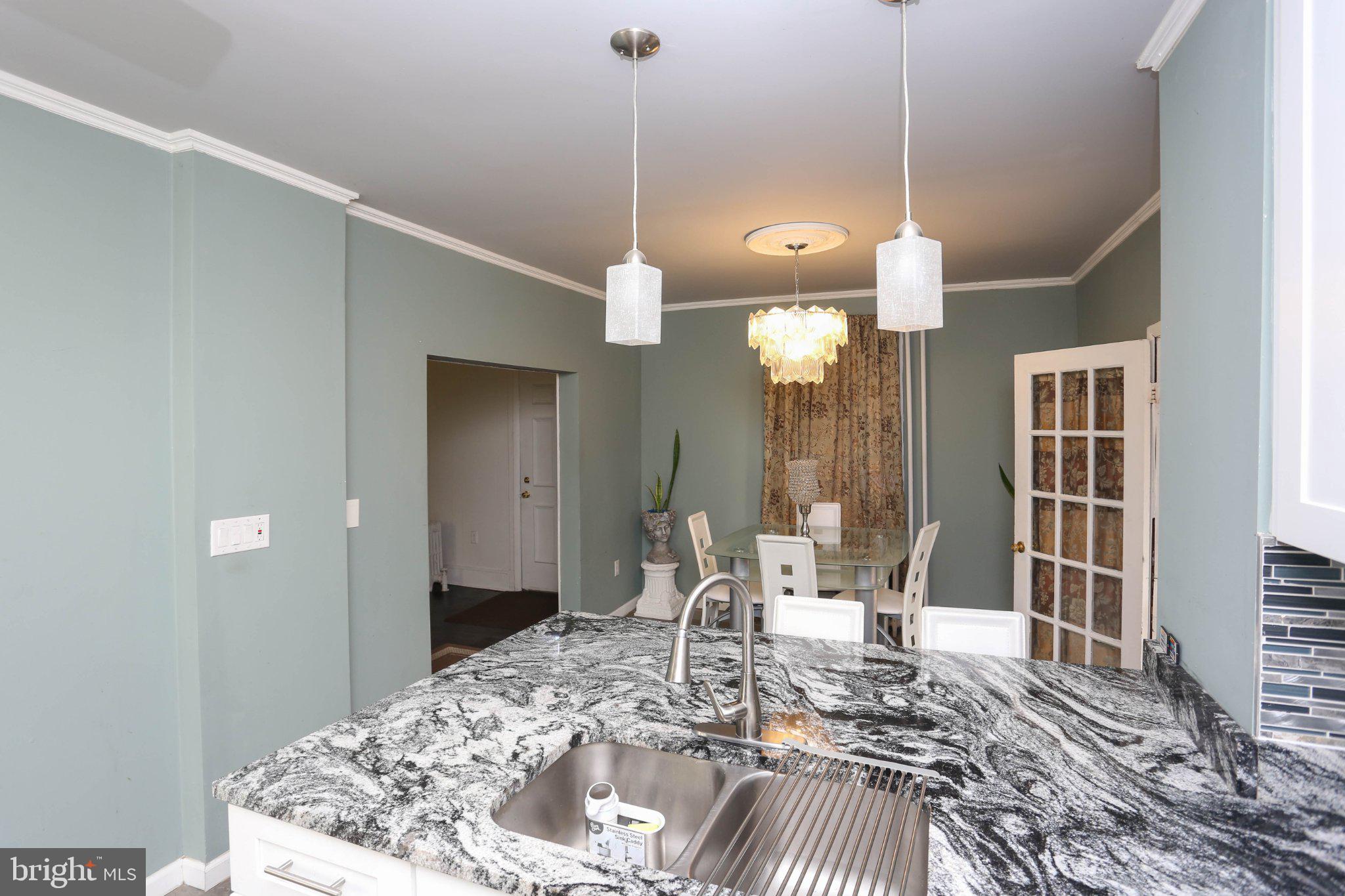 LORRAINE PARK - Residential