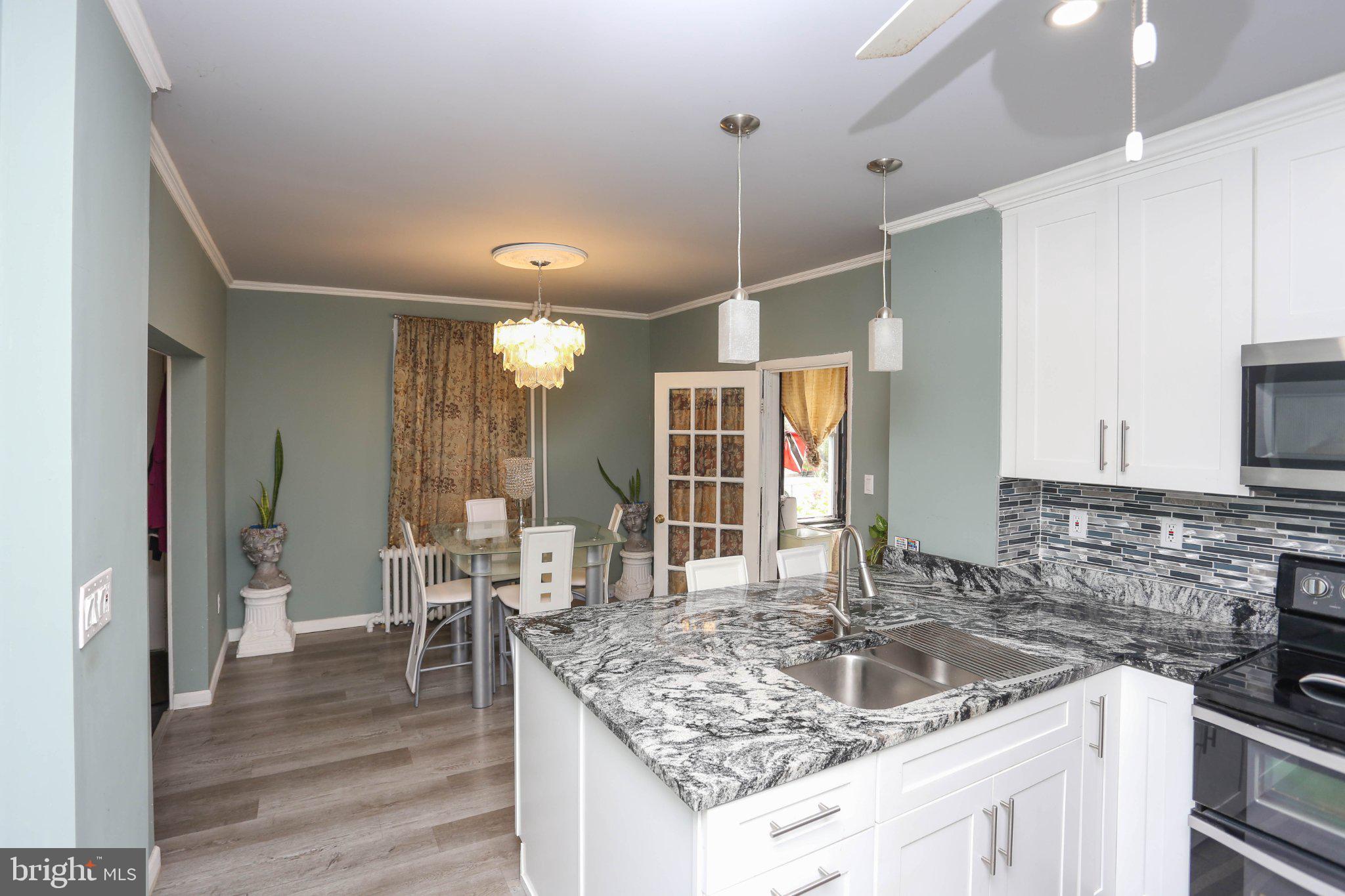 LORRAINE PARK - Residential