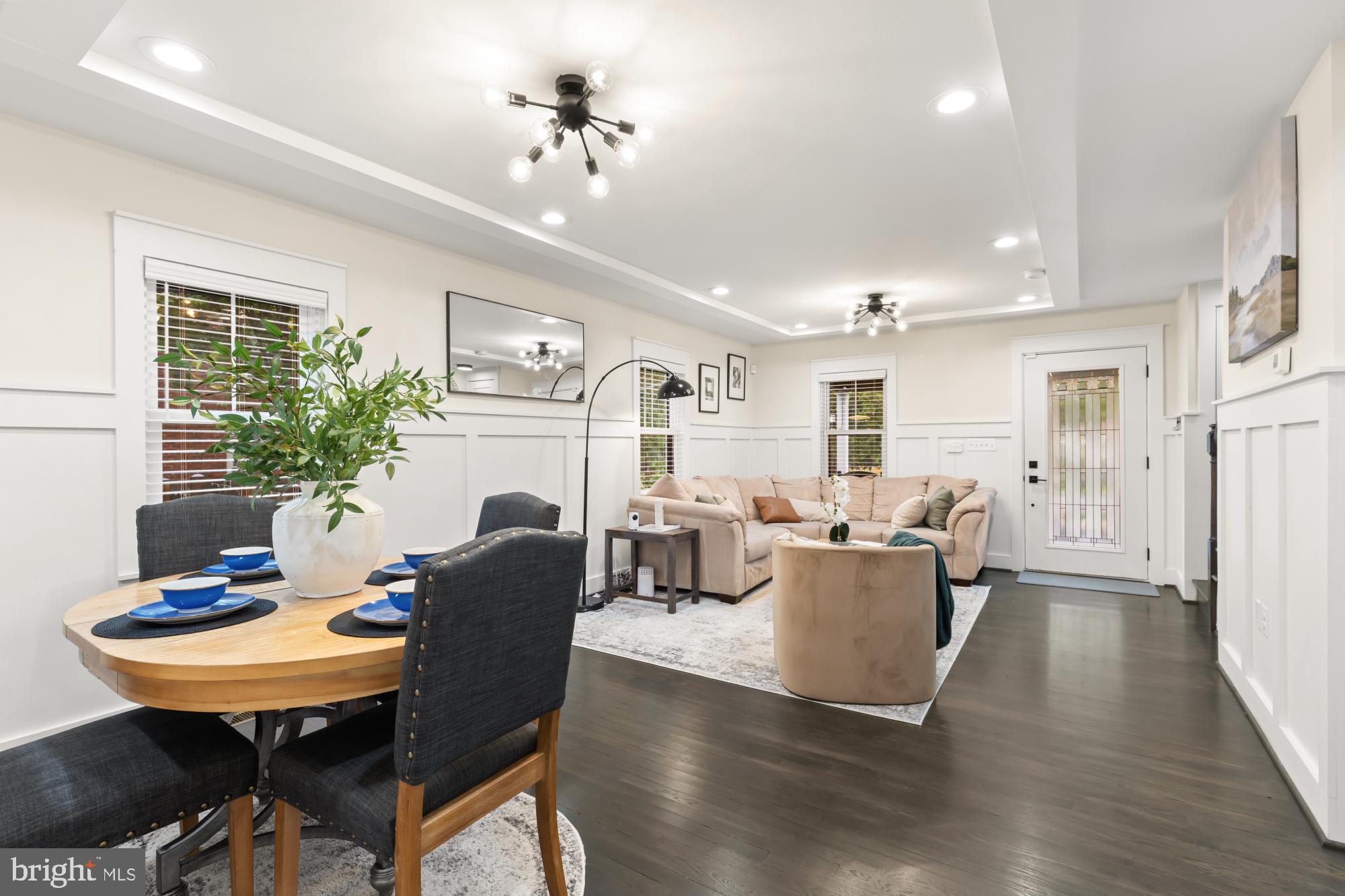 JEFFERSON MANOR - Residential