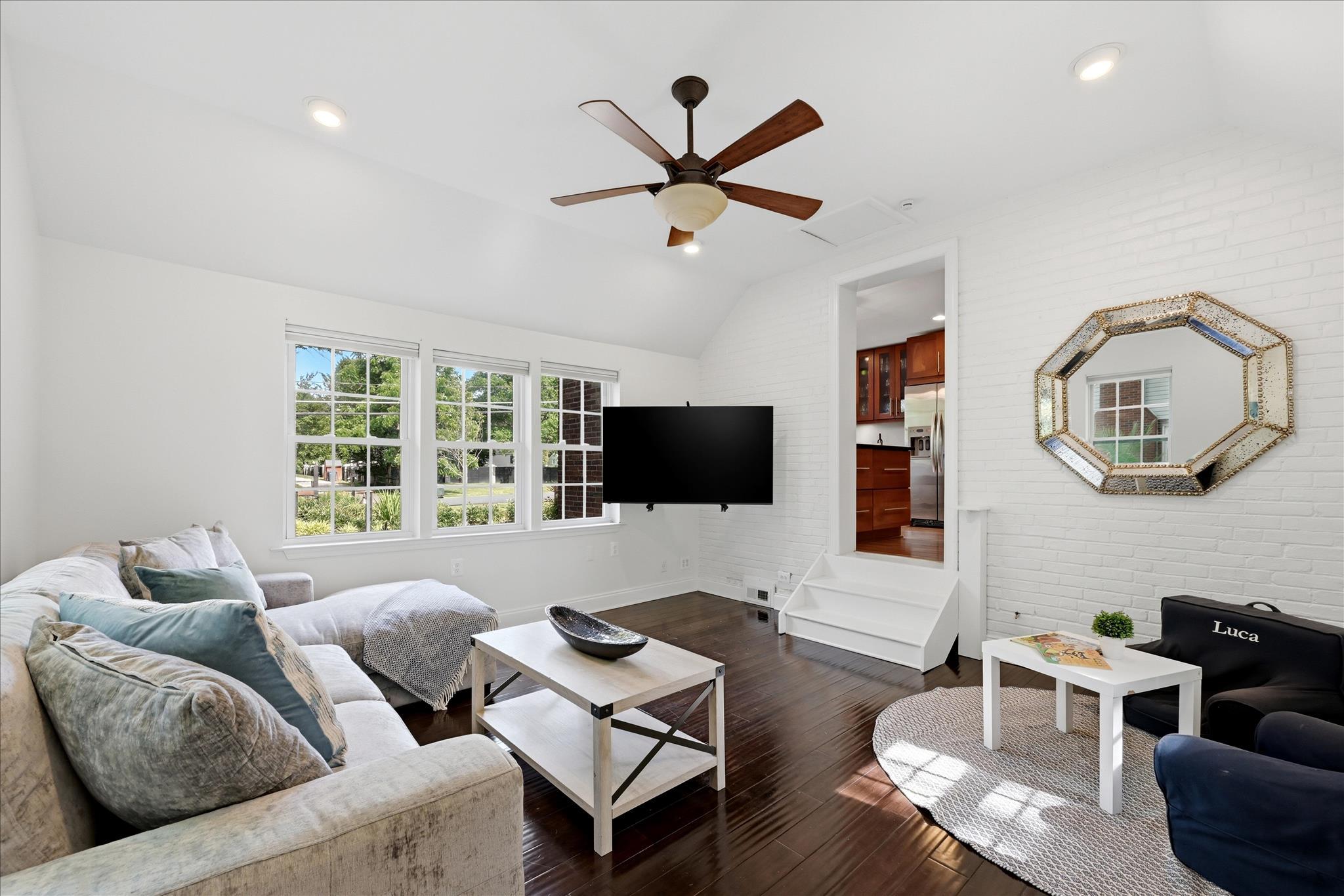 ROBERT E STAFFORD - Residential