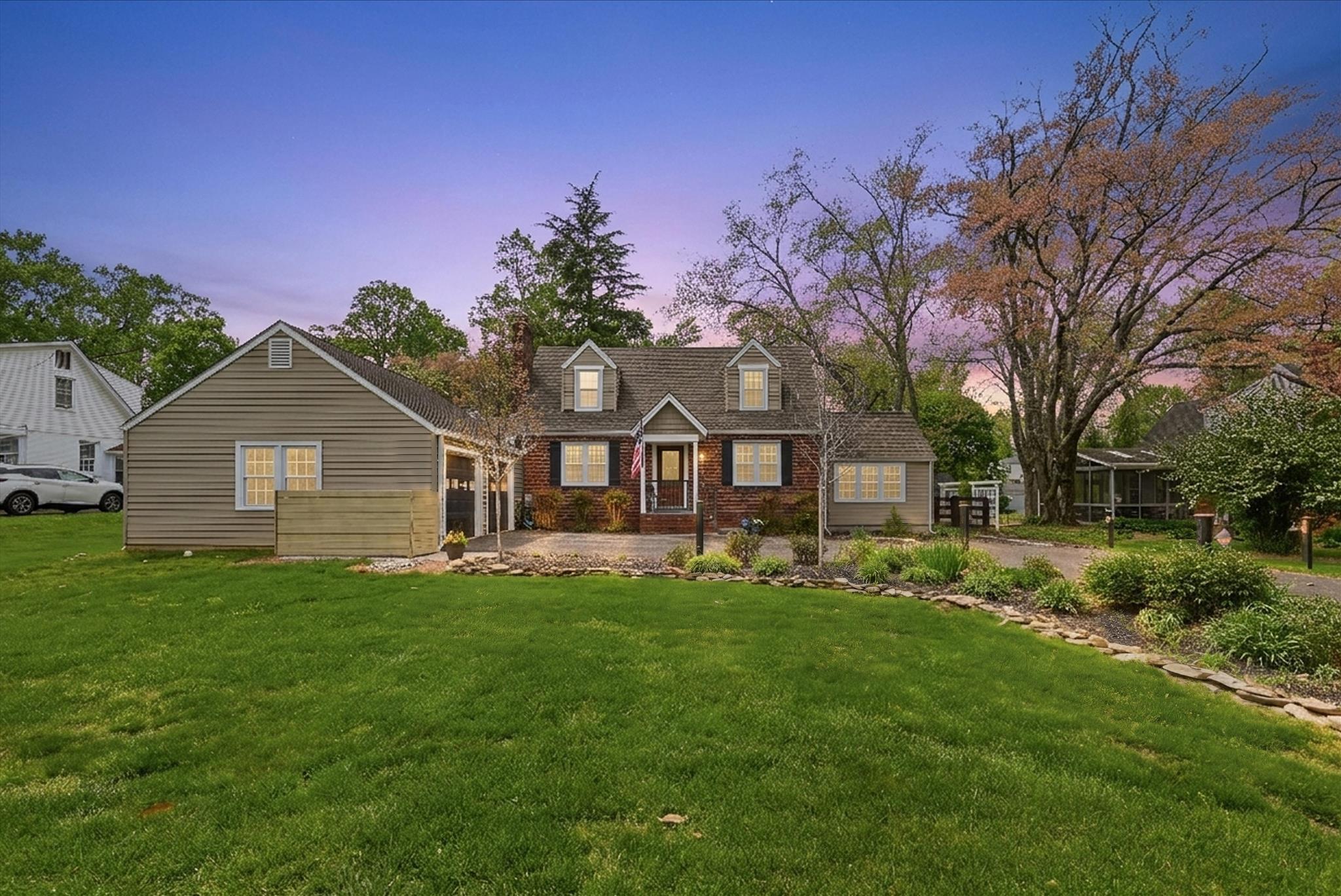 ROBERT E STAFFORD - Residential