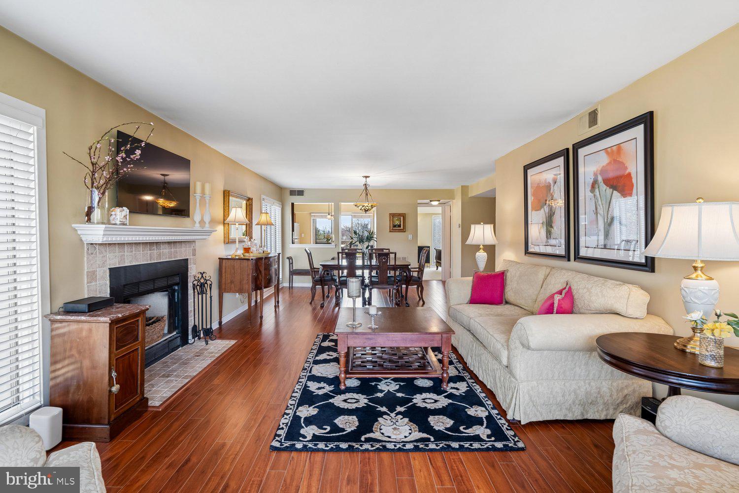 CHESAPEAKE HARBOUR - Residential