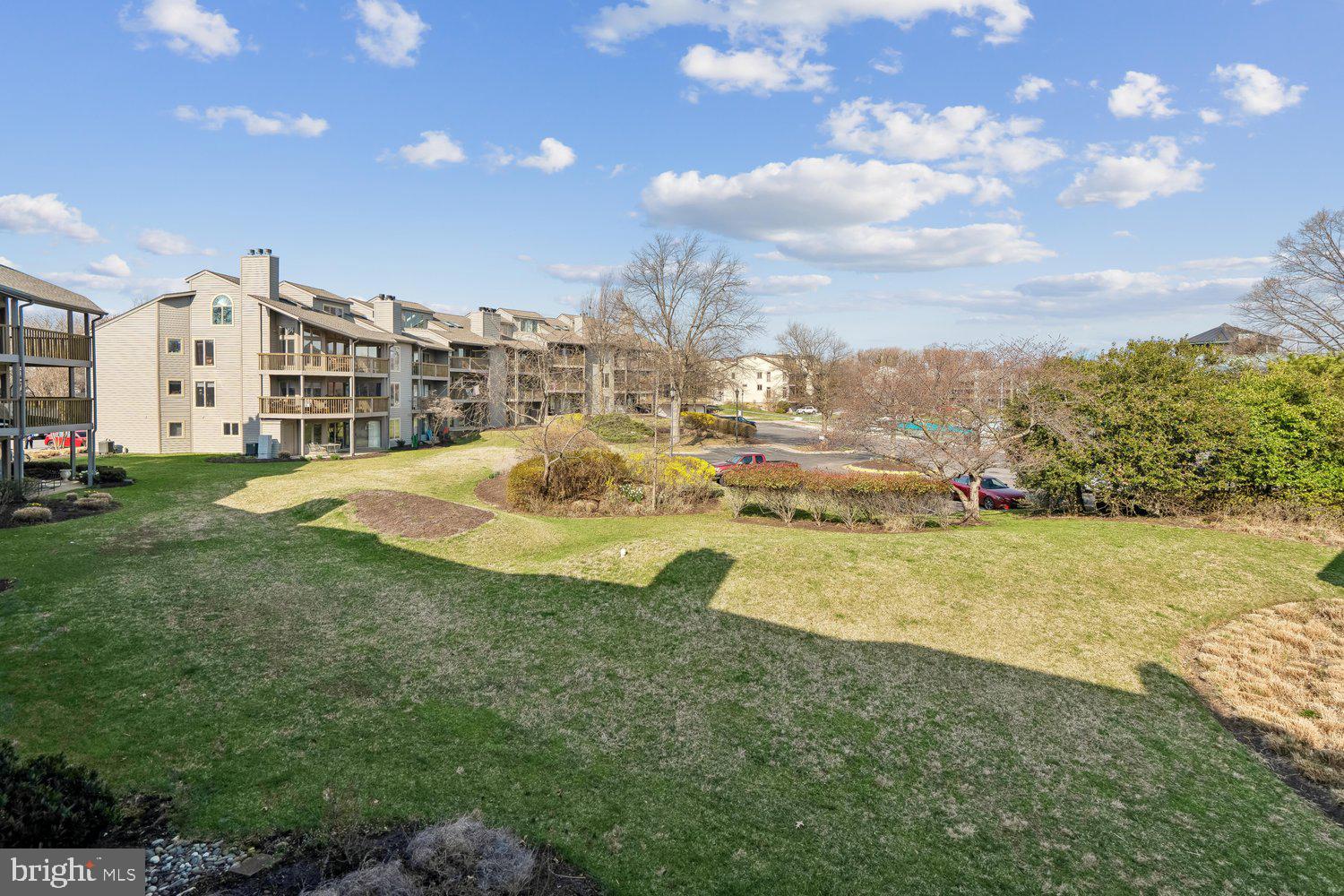 CHESAPEAKE HARBOUR - Residential