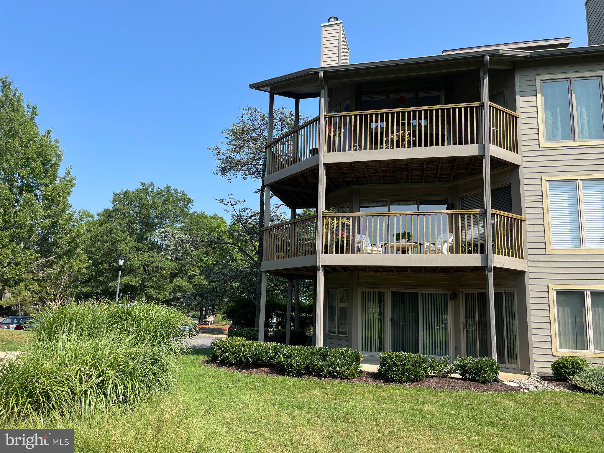CHESAPEAKE HARBOUR - Residential