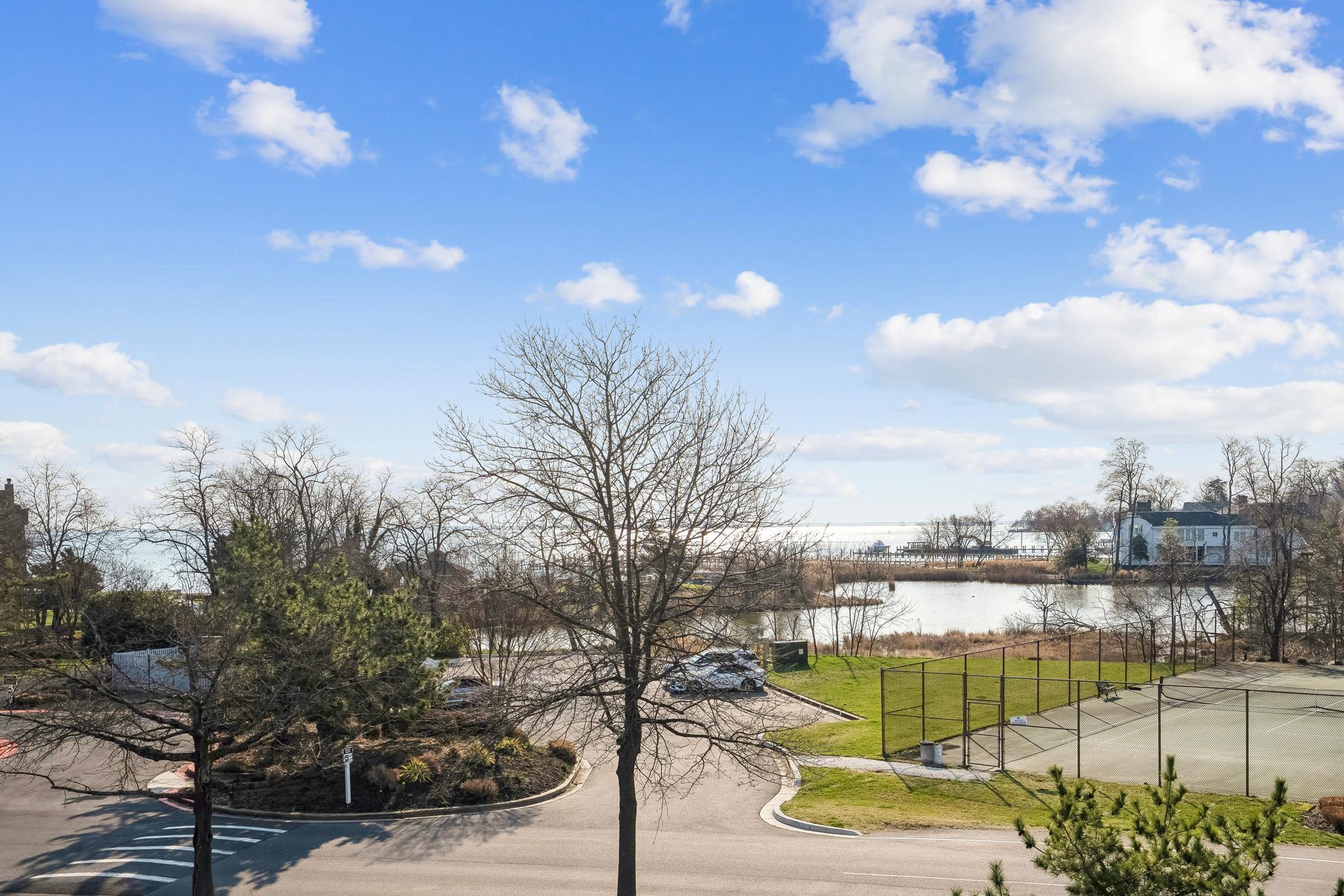 CHESAPEAKE HARBOUR - Residential