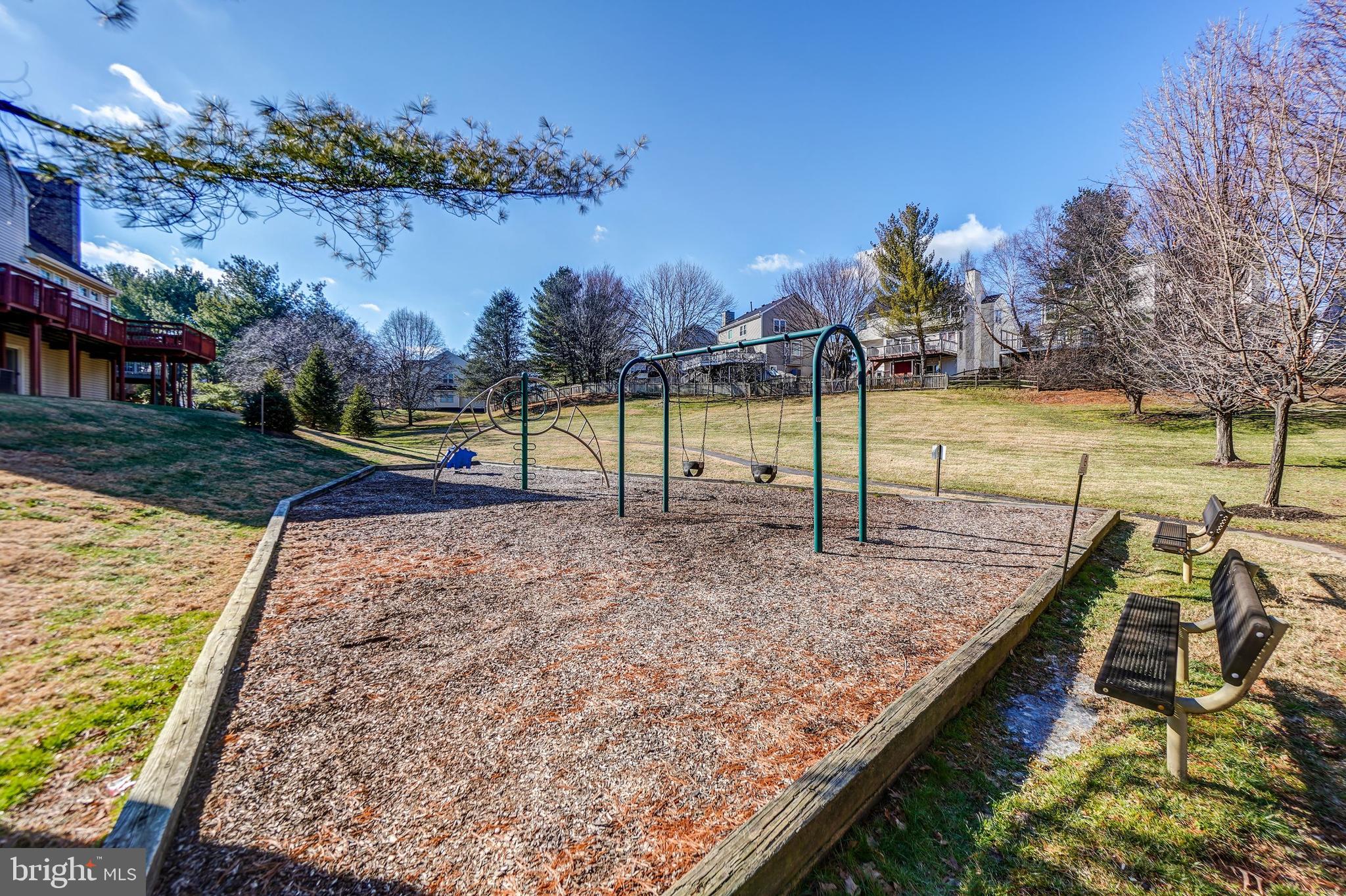 THE OAKS AT WASH WOODS CONDO - Residential