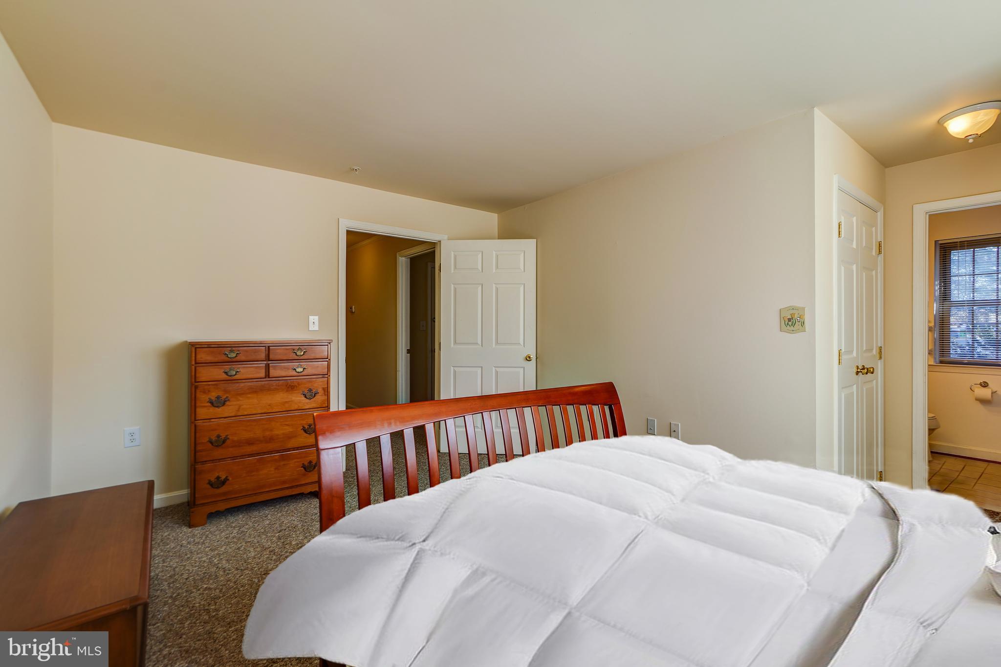 THE OAKS AT WASH WOODS CONDO - Residential