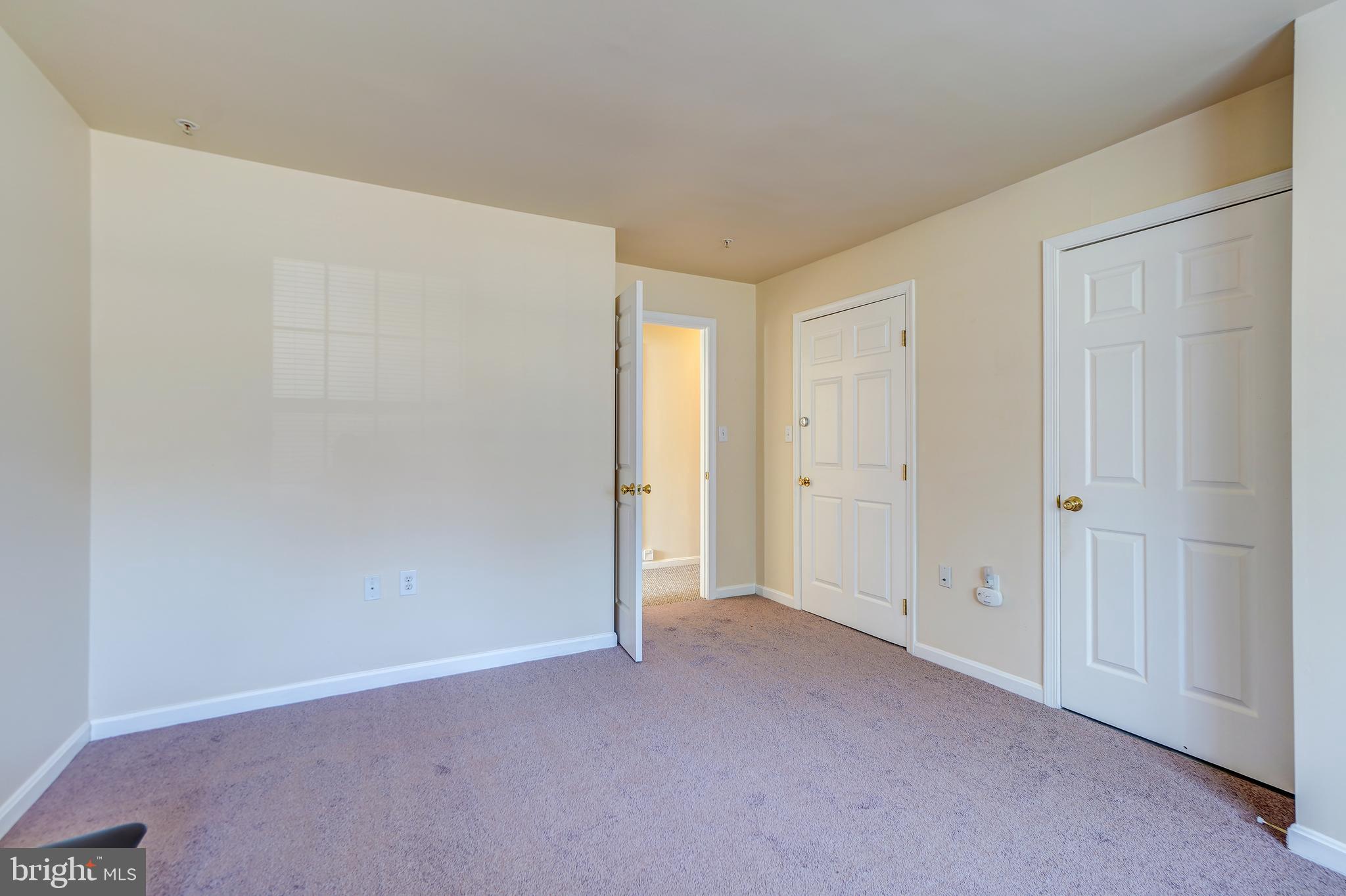 THE OAKS AT WASH WOODS CONDO - Residential