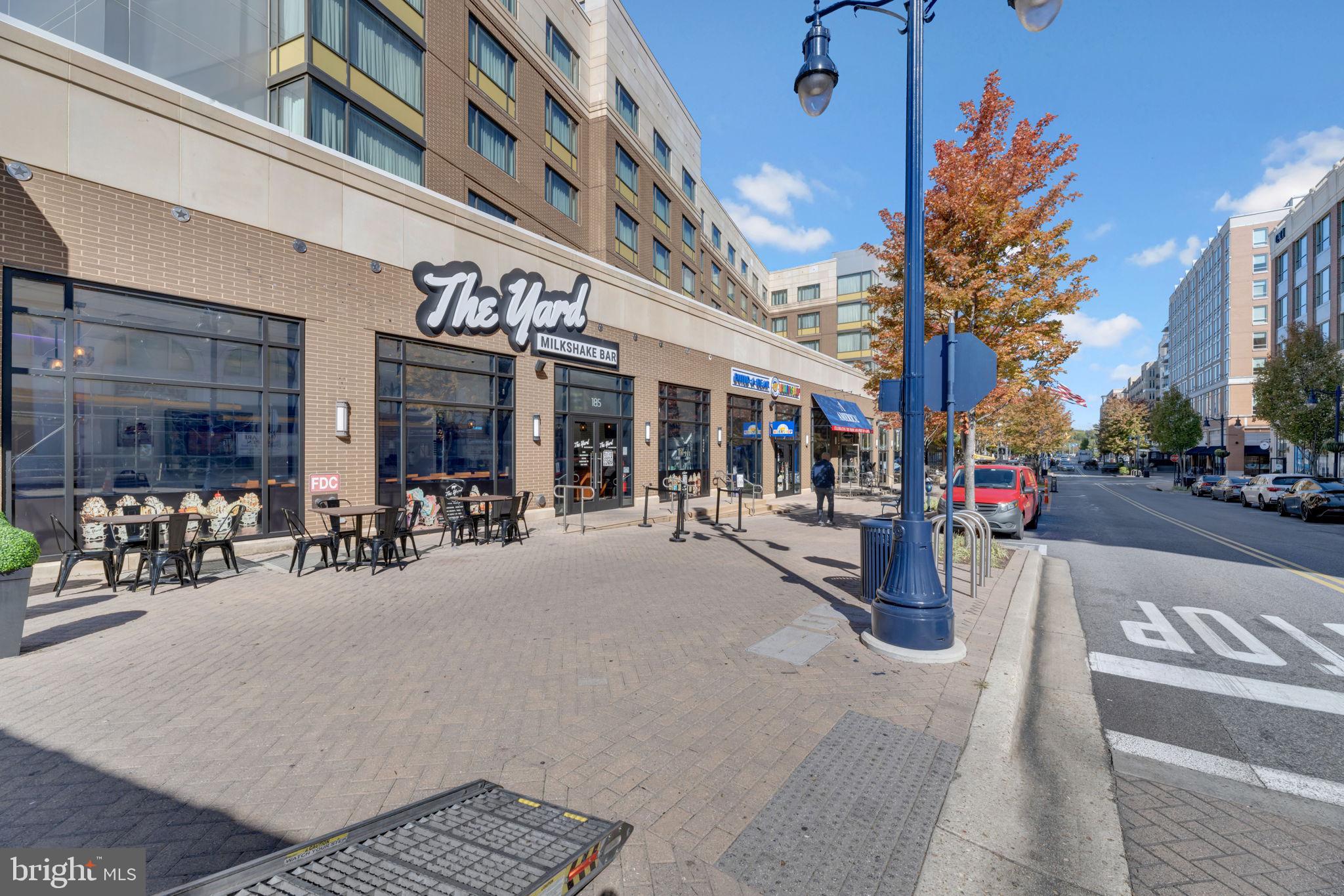 THE FLATS AT NATIONAL HARBOR - Residential