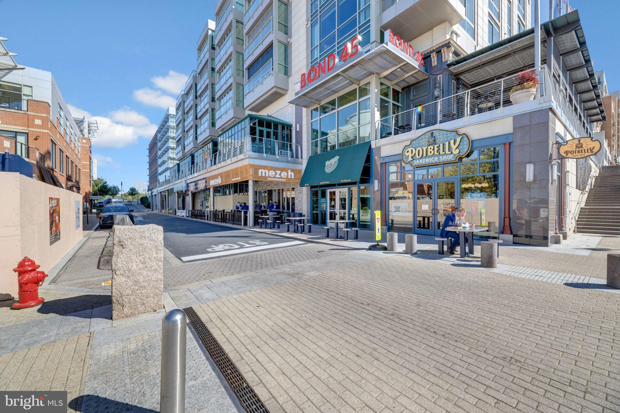 THE FLATS AT NATIONAL HARBOR - Residential