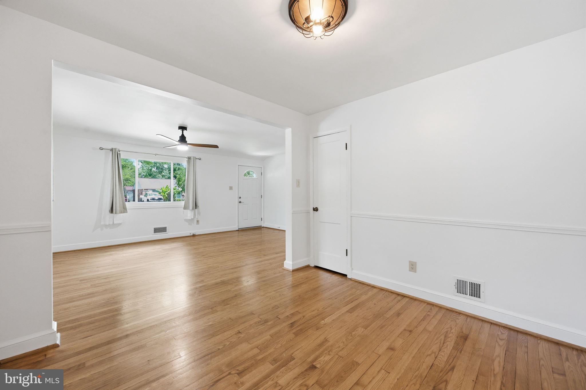WHEATON FOREST - Residential