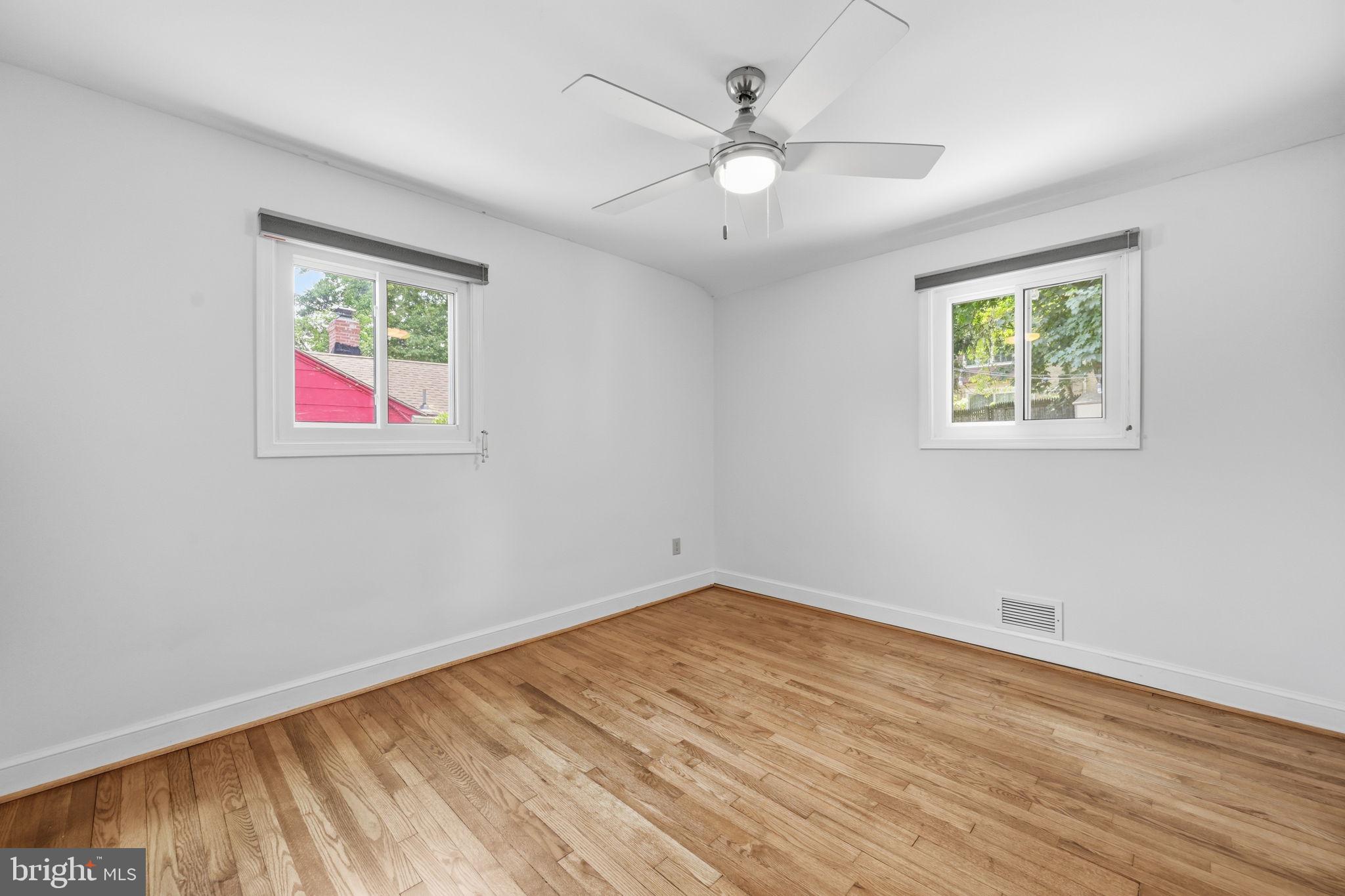 WHEATON FOREST - Residential