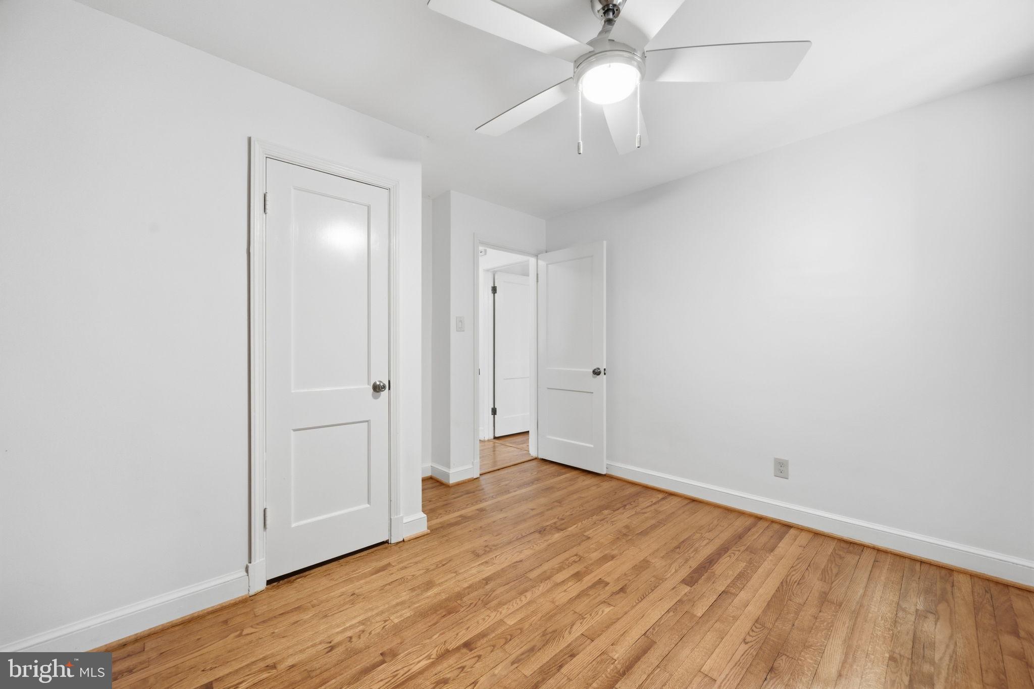 WHEATON FOREST - Residential