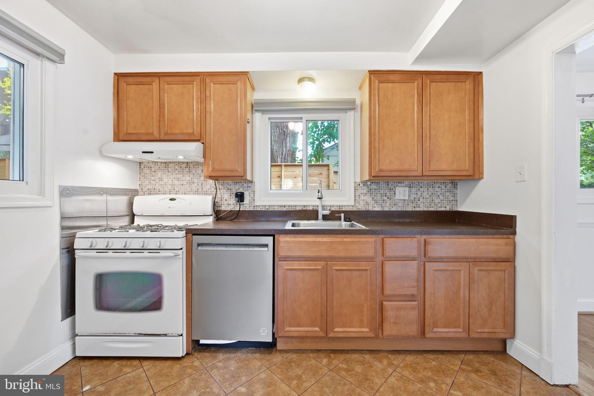 WHEATON FOREST - Residential