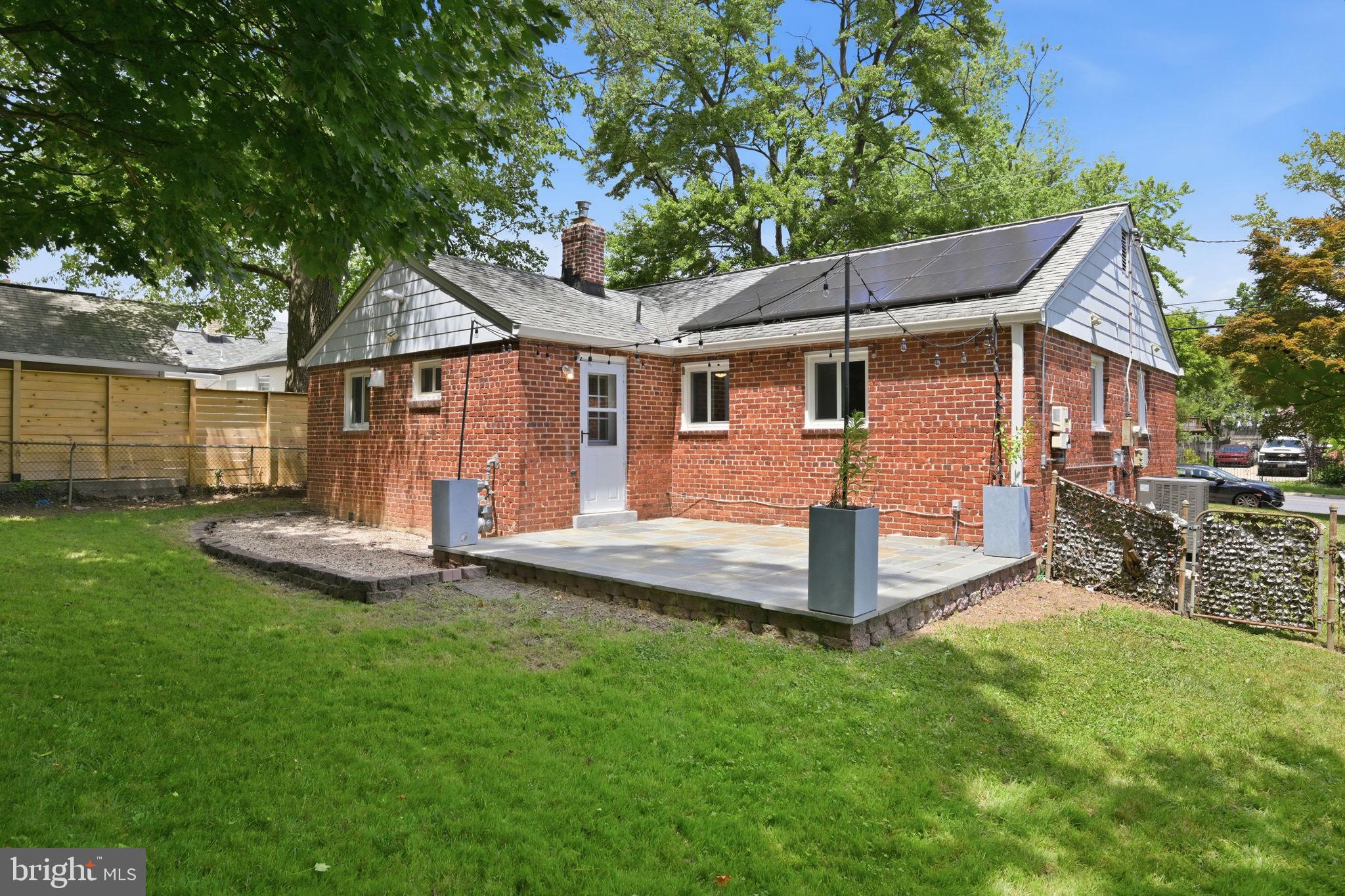 WHEATON FOREST - Residential