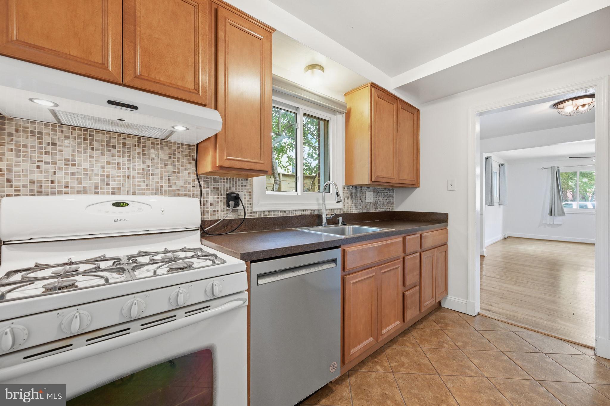WHEATON FOREST - Residential