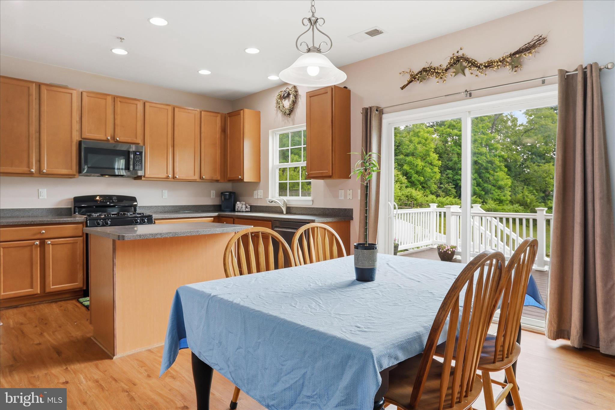 CANNON BLUFF - Residential