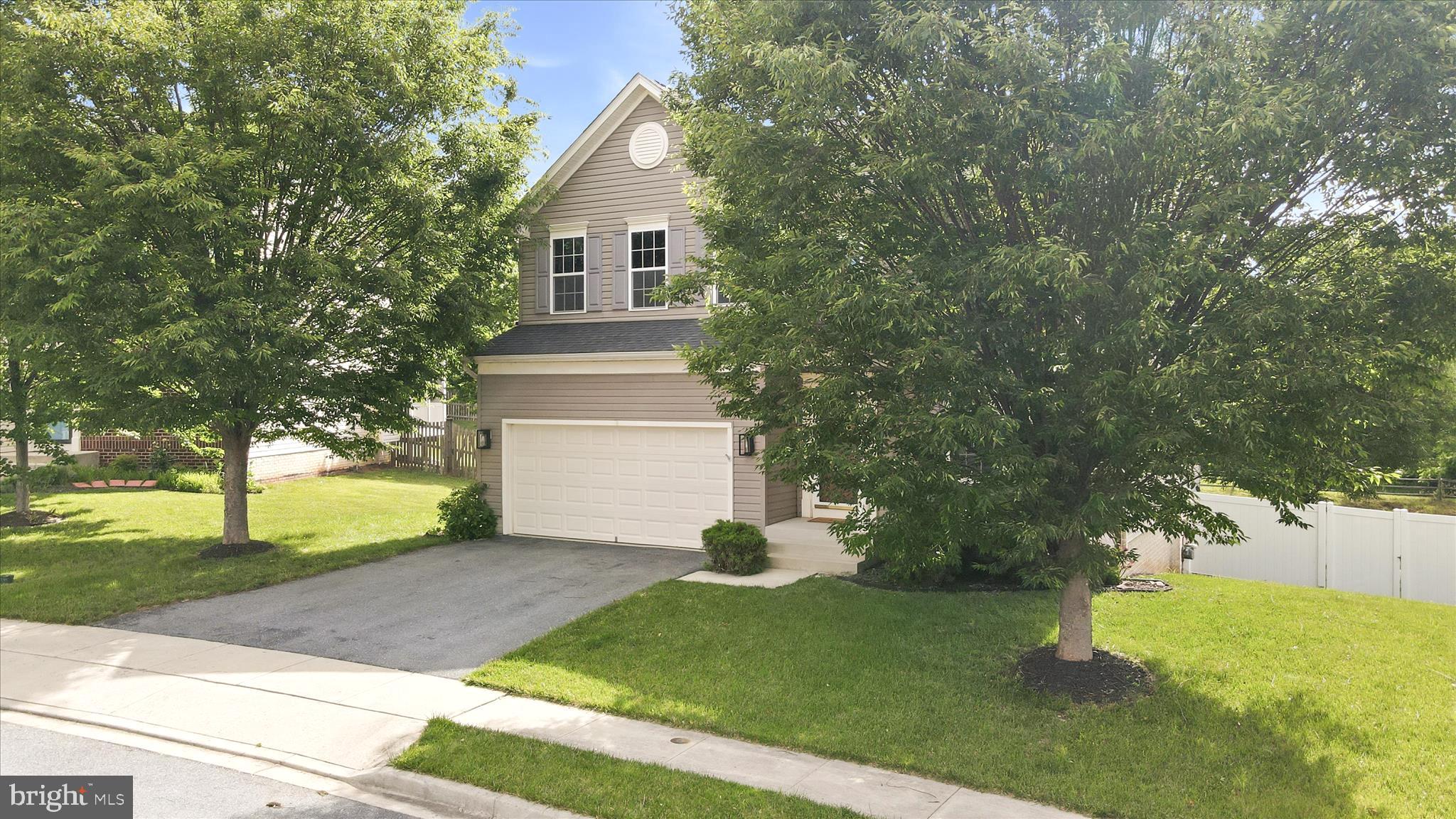 CANNON BLUFF - Residential