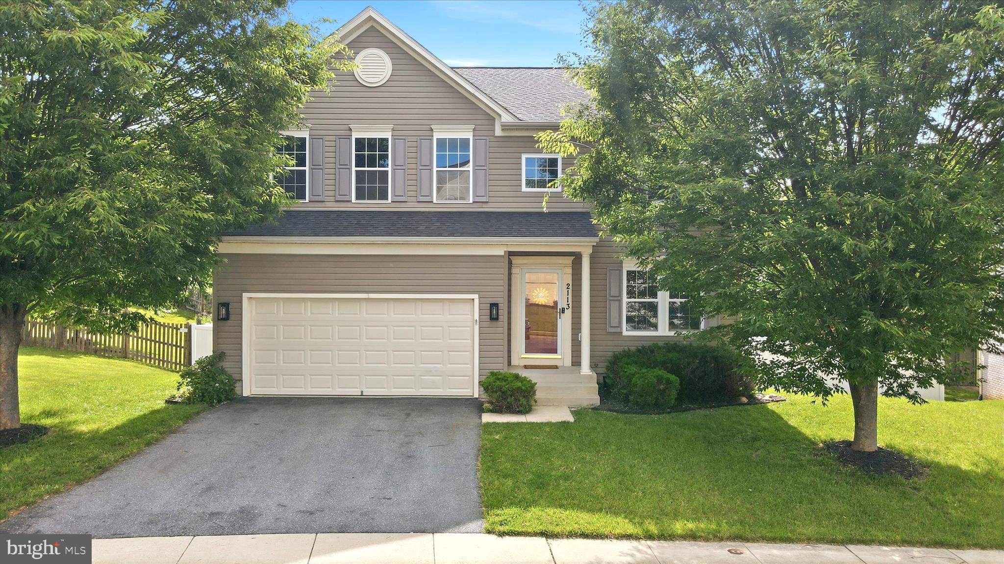CANNON BLUFF - Residential