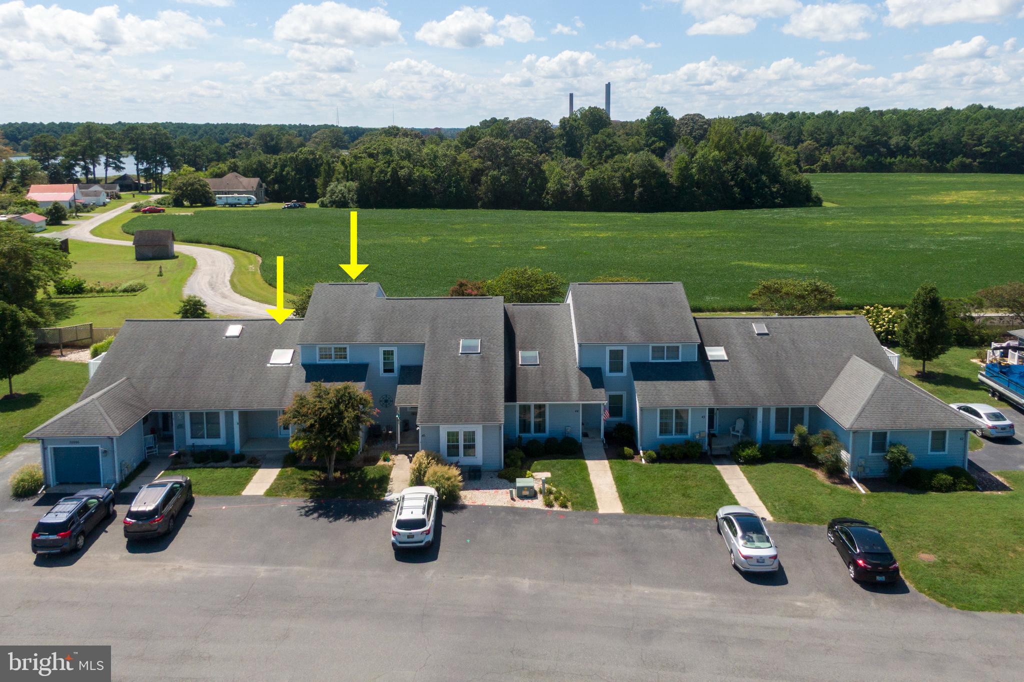 GULL POINT - Residential