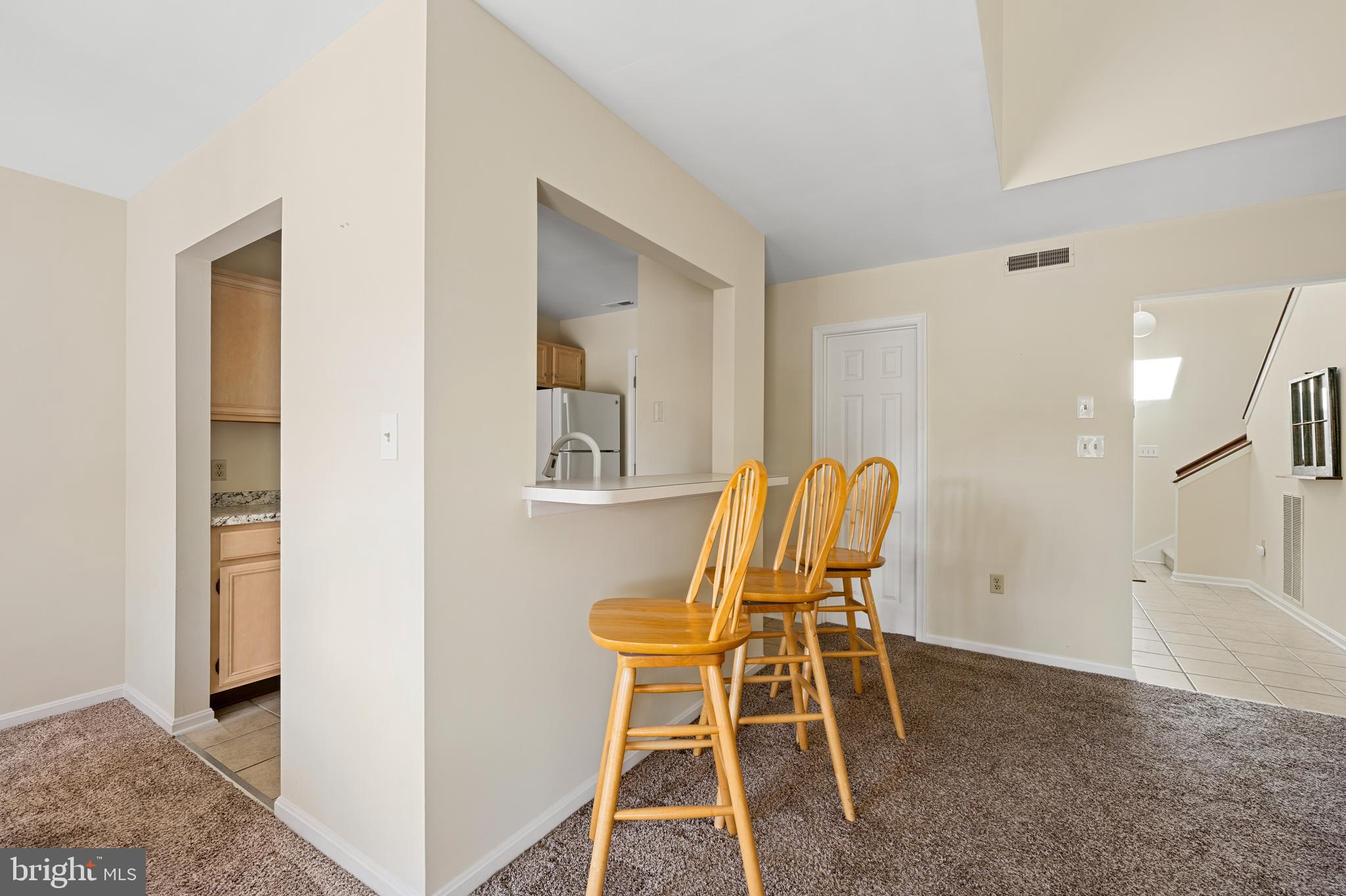 GULL POINT - Residential