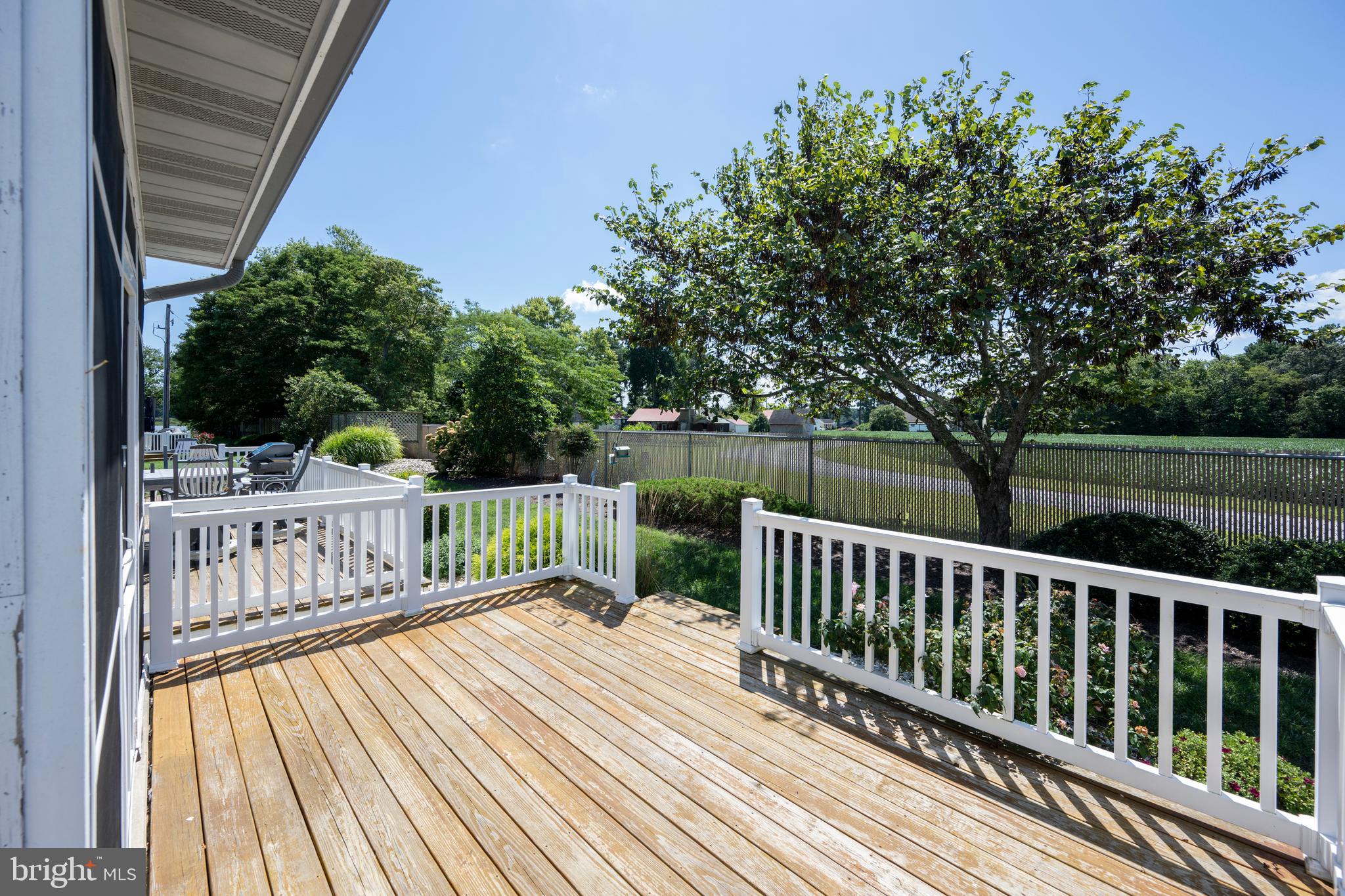 GULL POINT - Residential