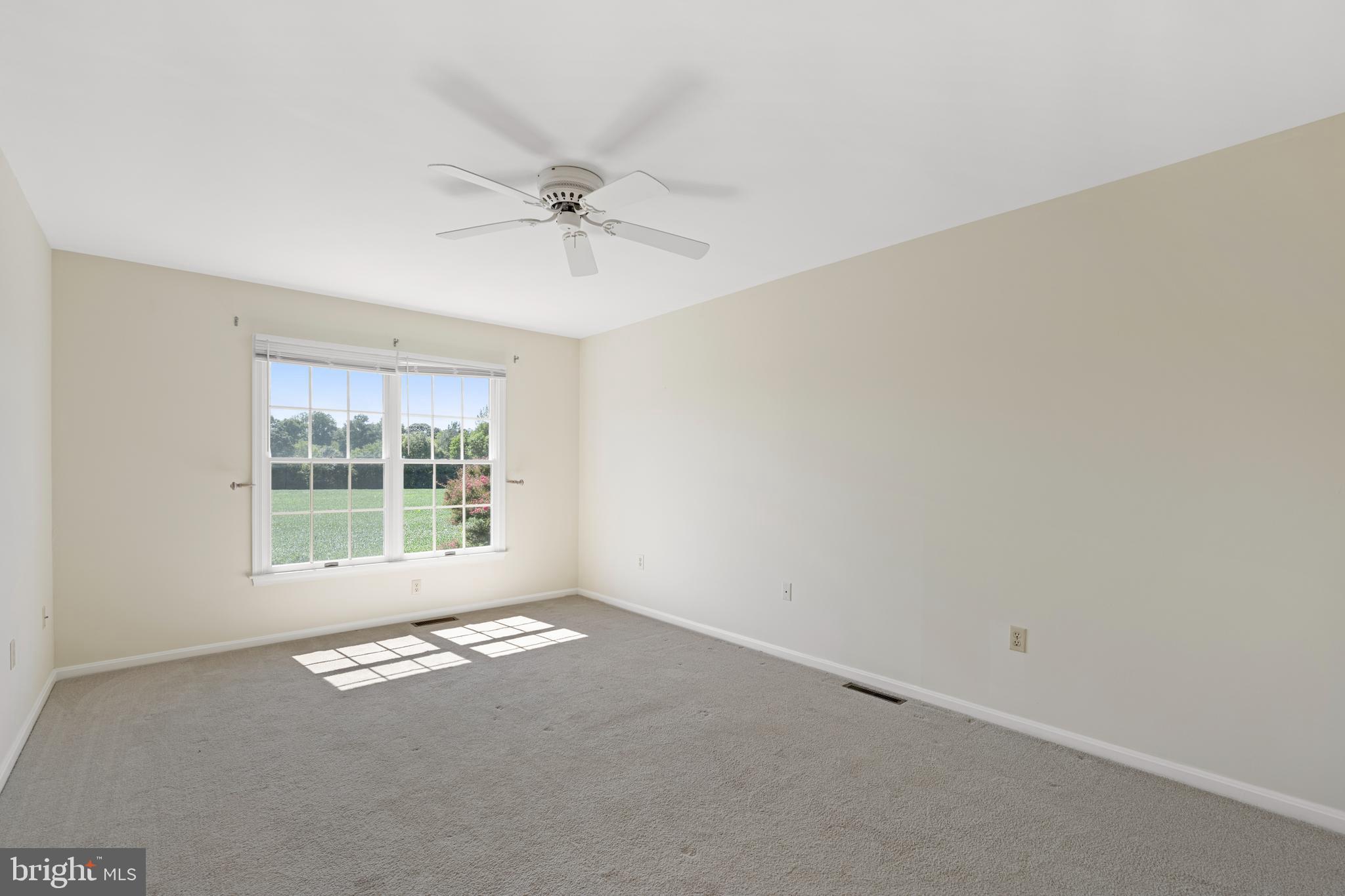 GULL POINT - Residential